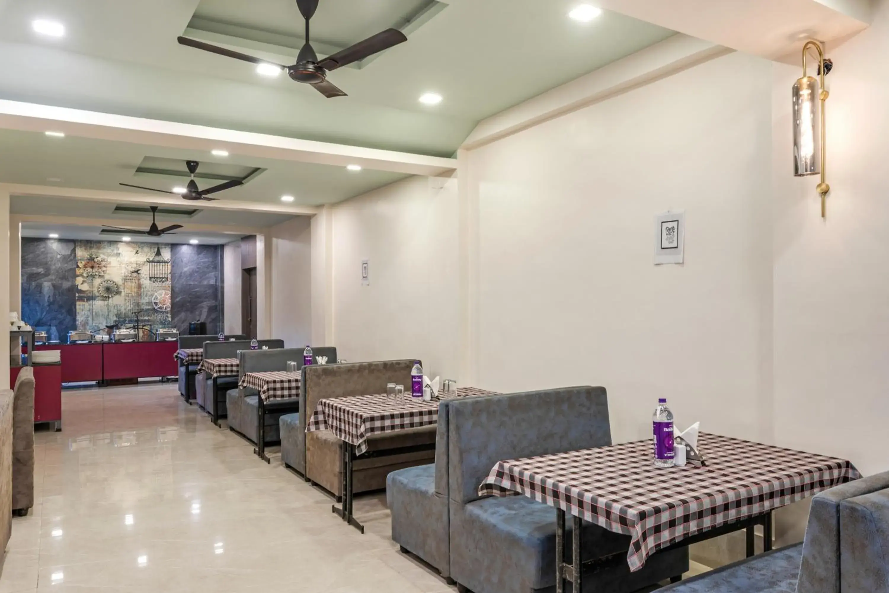 Restaurant/places to eat in Emerald Retreat Restaurant/places to eat in Emerald Retreat