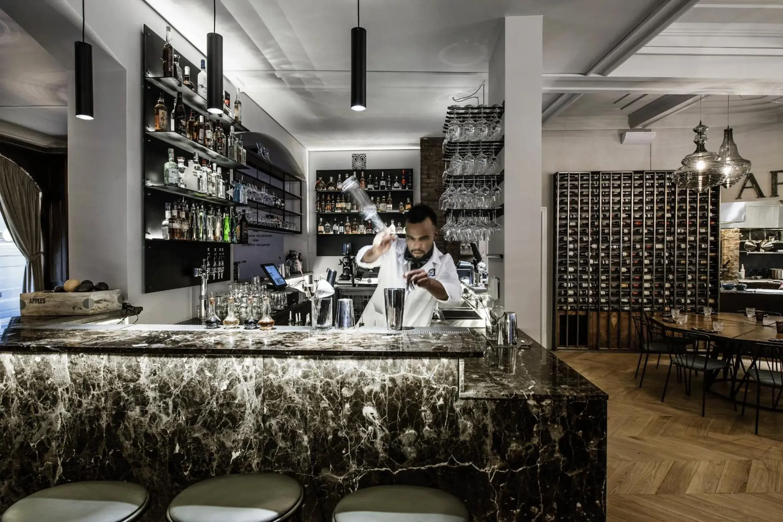 Lounge or bar in Apótek Hotel Reykjavík by Keahotels Lounge or bar in Apótek Hotel Reykjavík by Keahotels