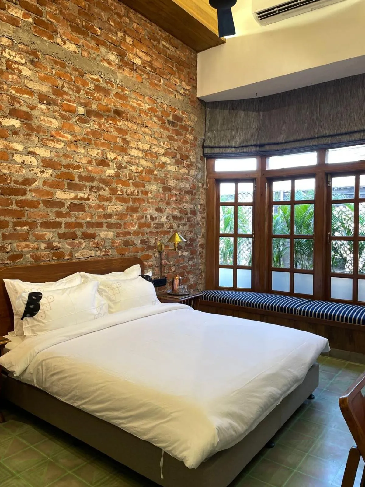 Abode Bombay