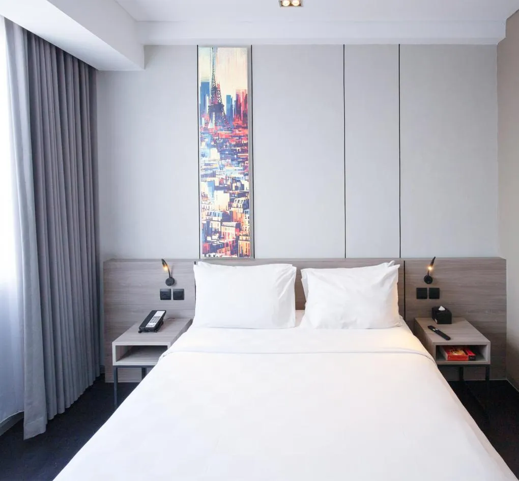 Bedroom, Bed in Swiss-Belinn Airport Jakarta
