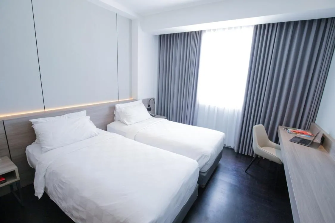 Bedroom, Bed in Swiss-Belinn Airport Jakarta