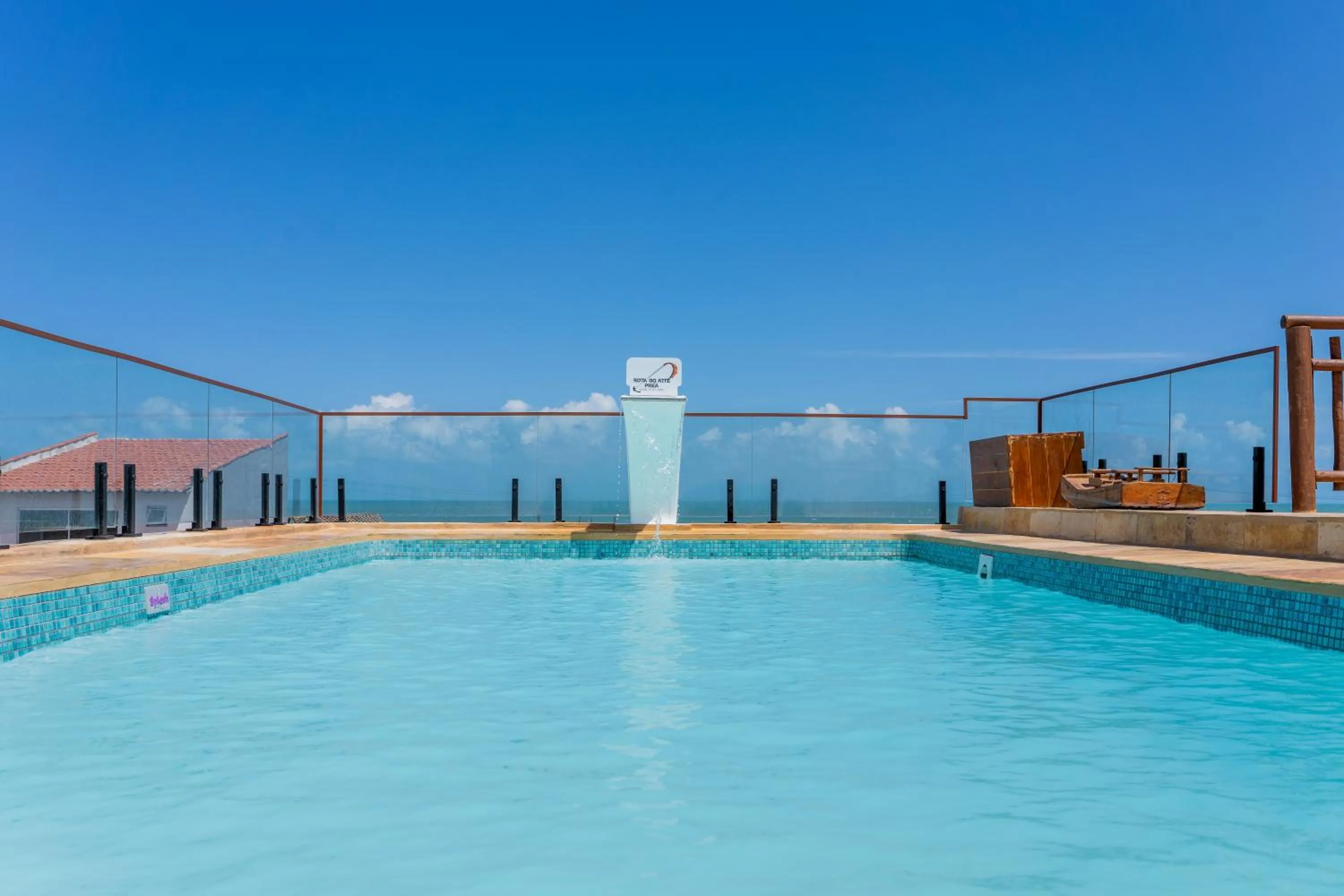 Swimming pool in Pousada Rota do Kite Preá