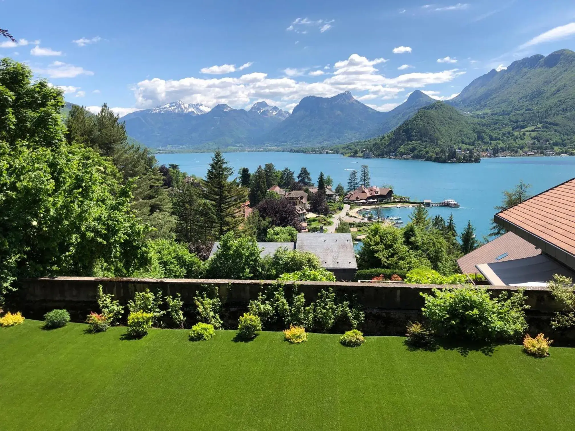 Lake view in Chalet Christine Lake view in Chalet Christine