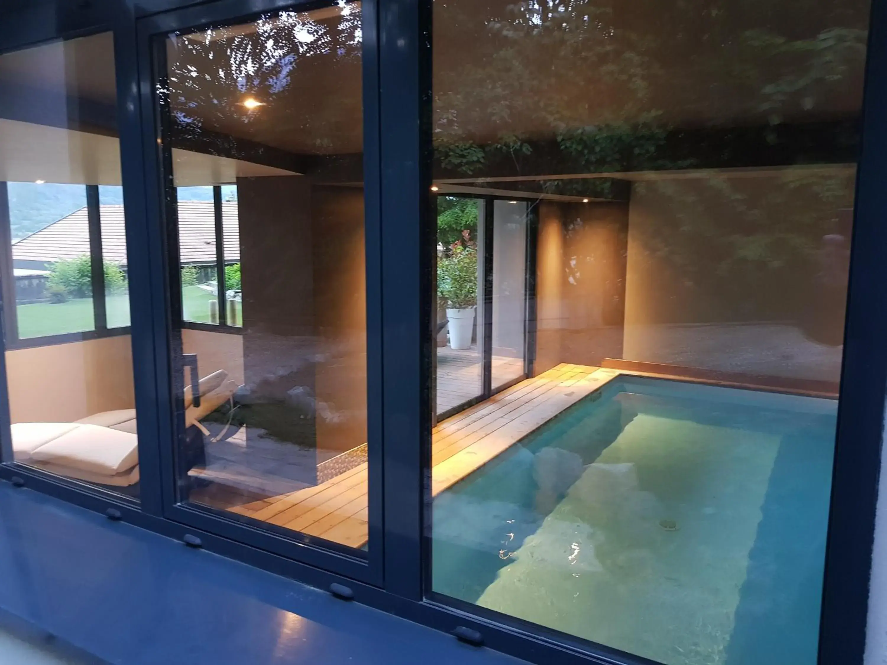 Swimming pool in Chalet Christine Swimming pool in Chalet Christine