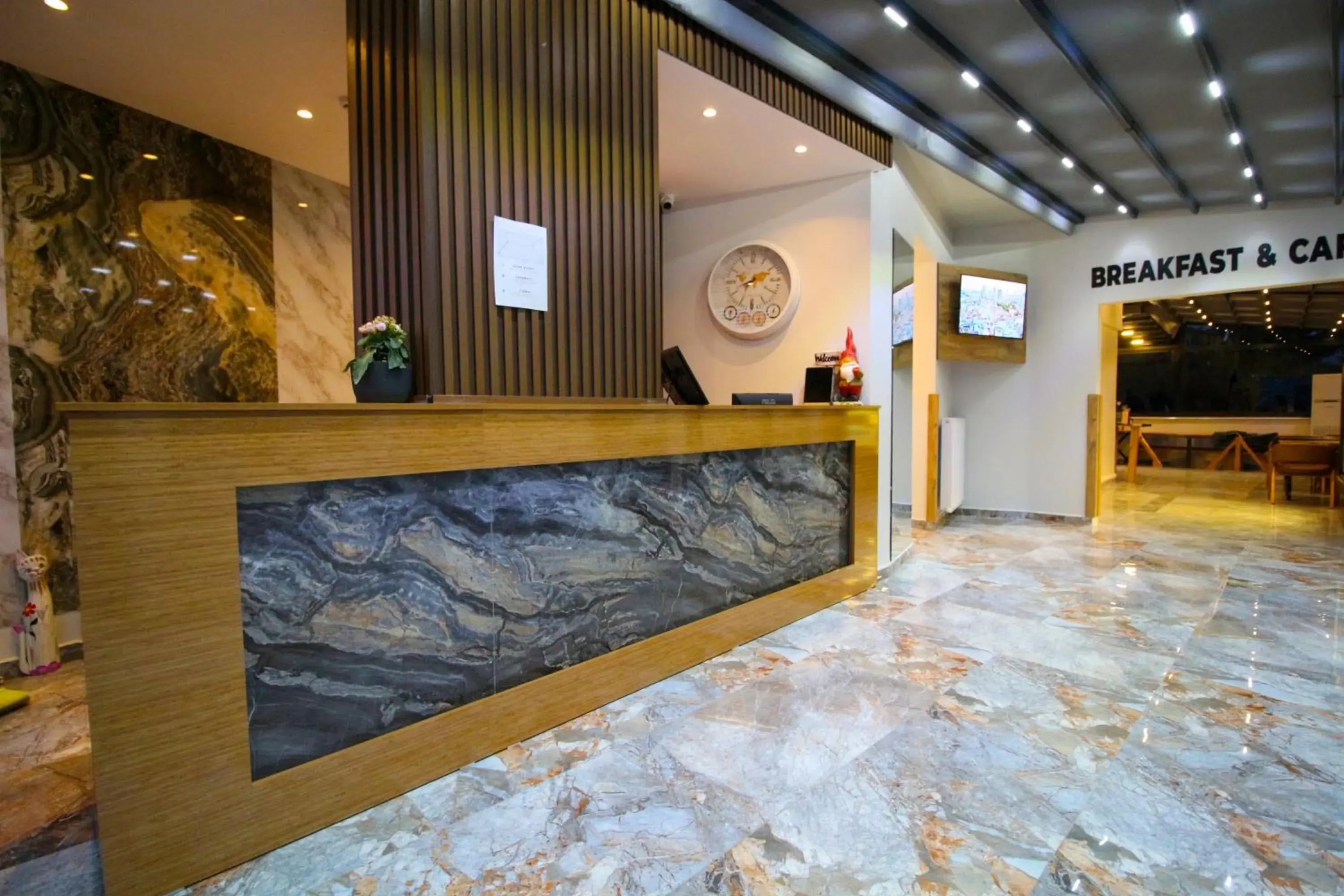 Lobby or reception in Kaya Hotel SAW Lobby or reception in Kaya Hotel SAW