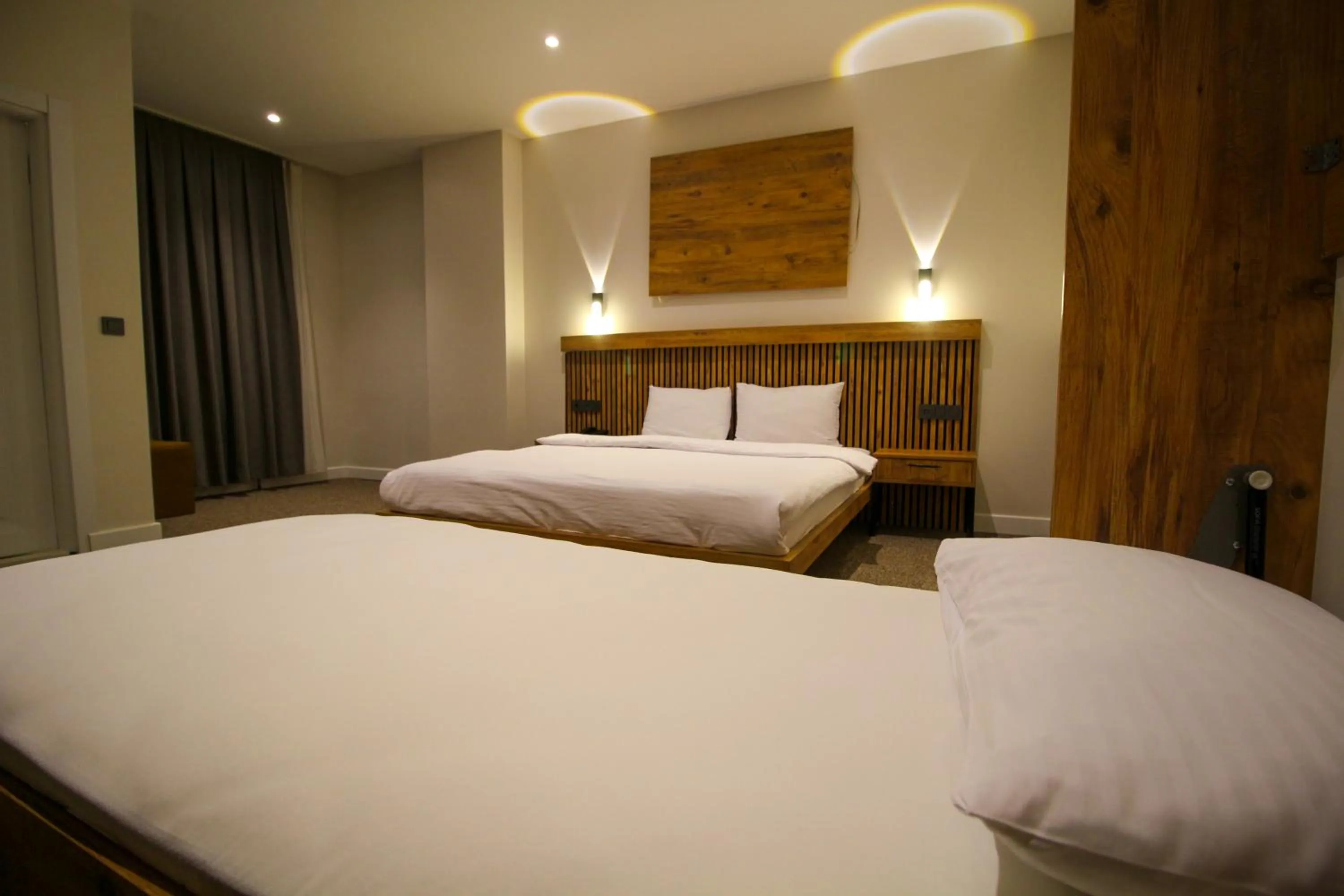 Bed in Kaya Hotel SAW