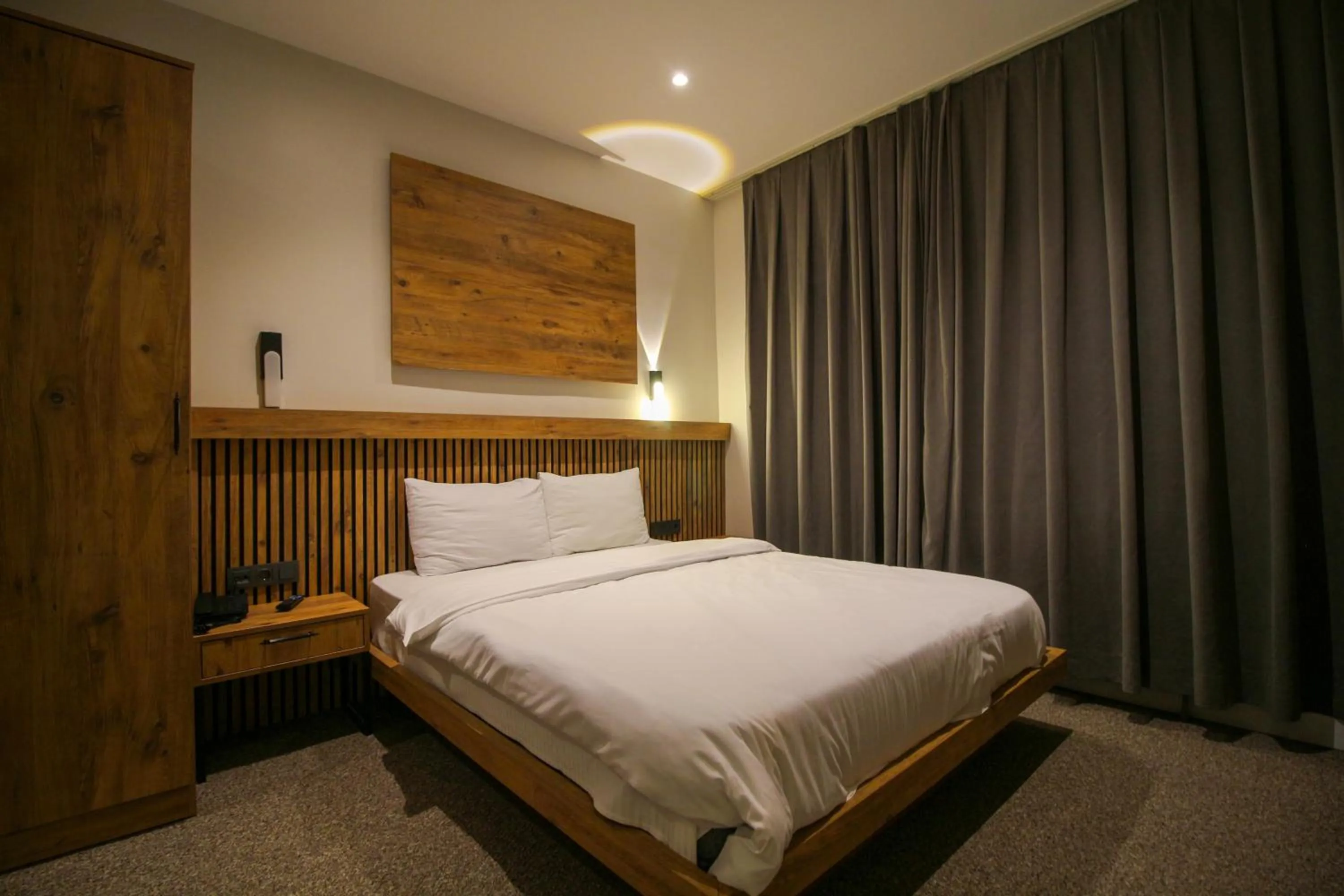 Bedroom, Bed in Kaya Hotel SAW