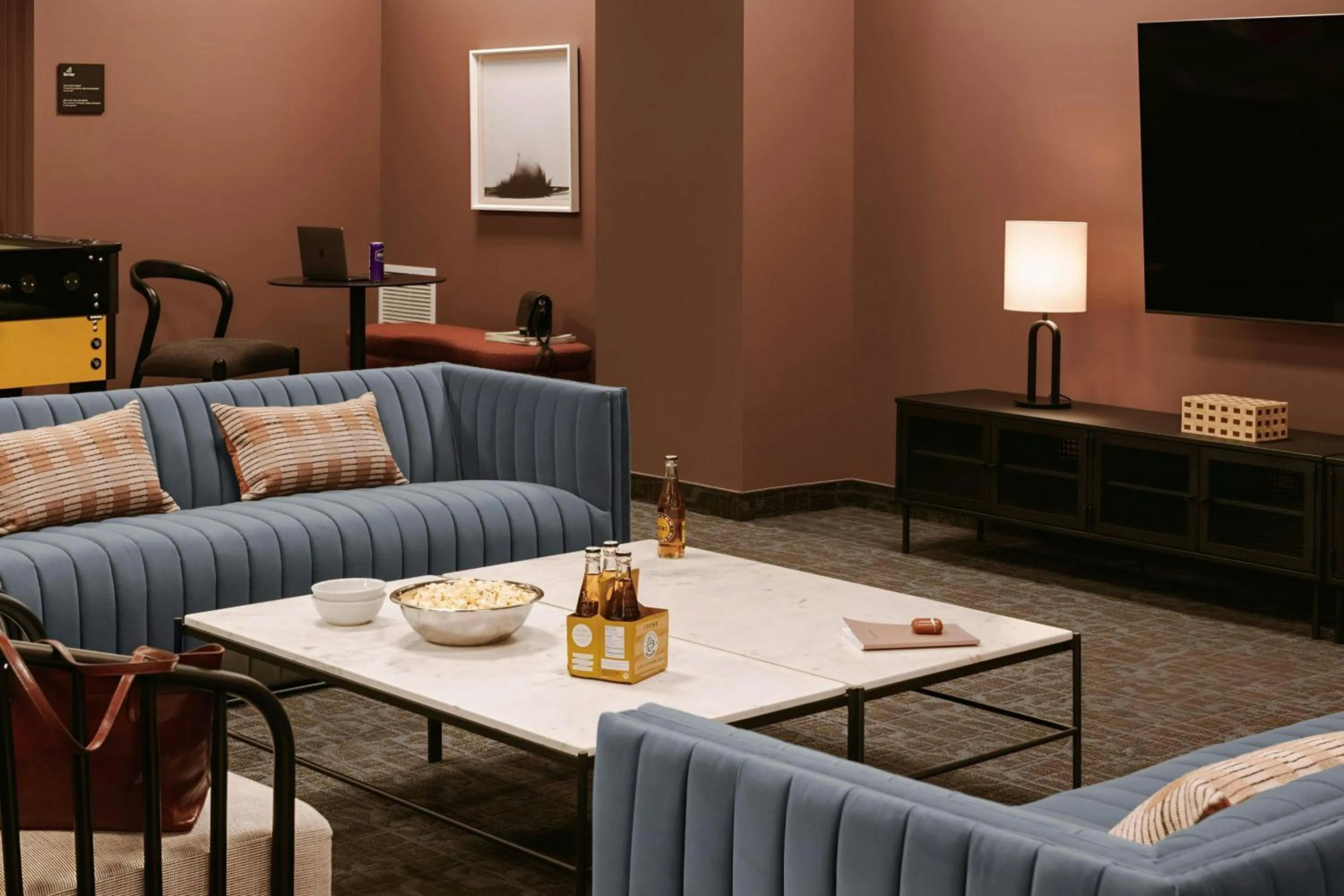 Lounge or bar in Sonder by Marriott Bonvoy Arlo Apartments Downtown