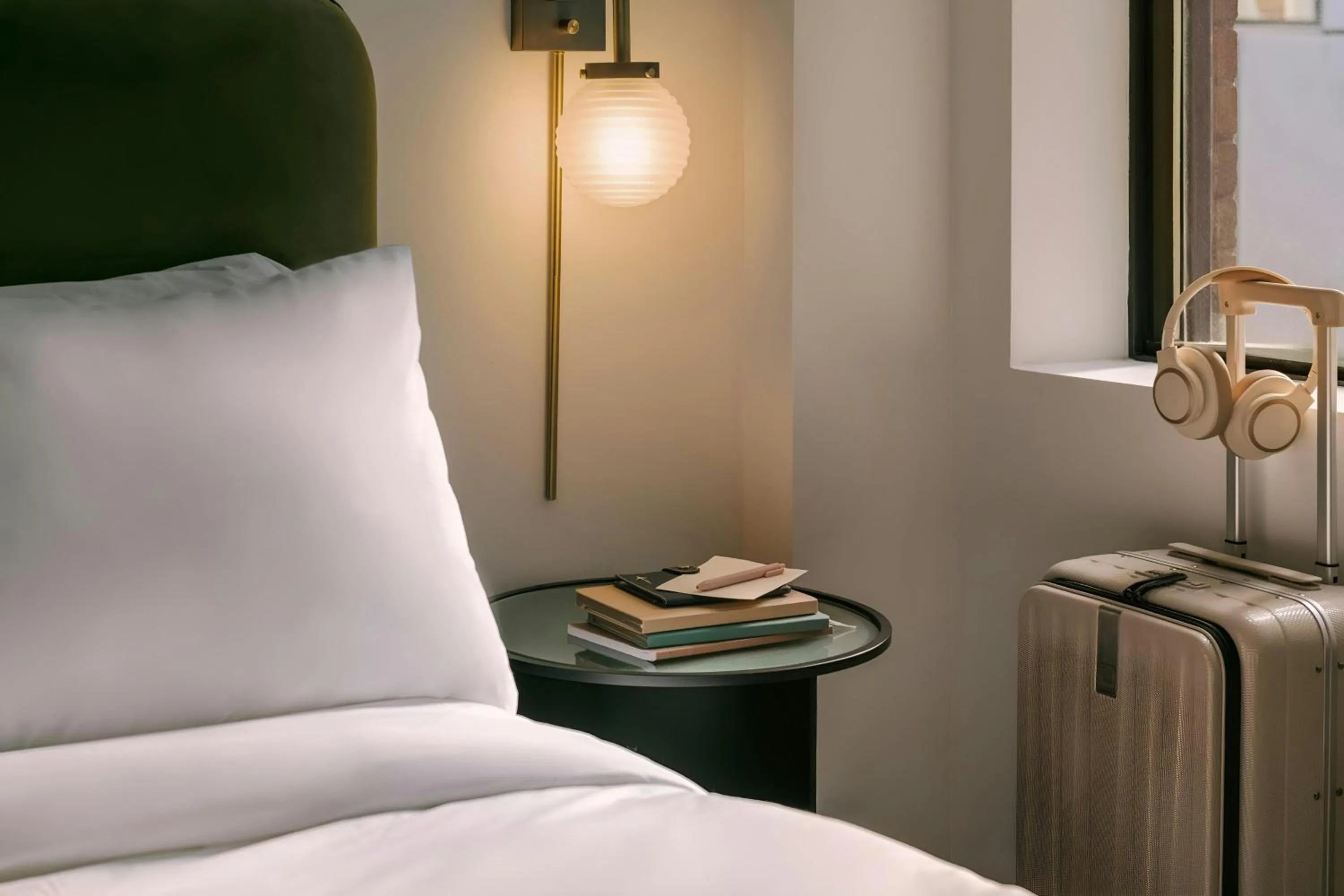 Photo of the whole room, Bed in Sonder by Marriott Bonvoy Arlo Apartments Downtown