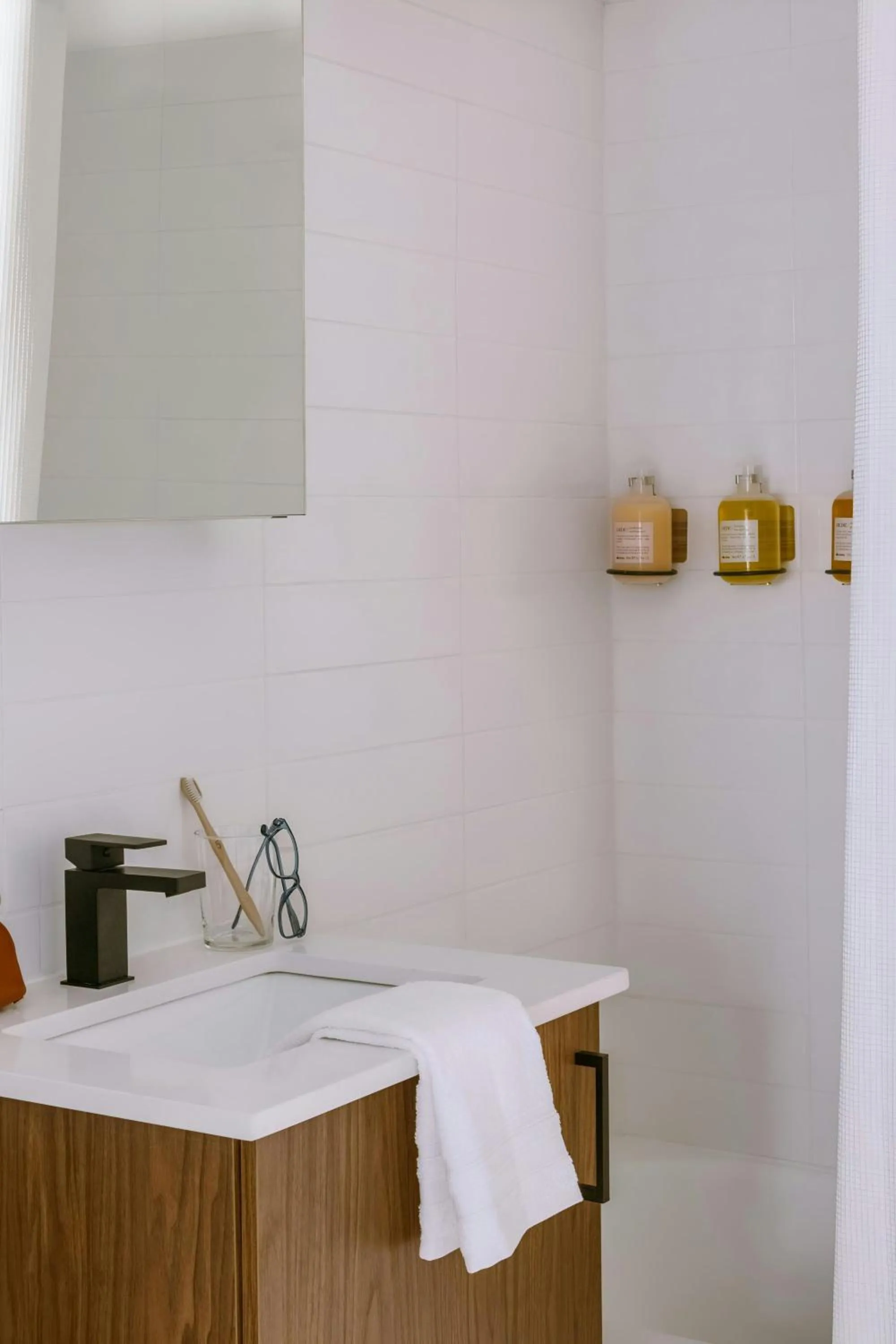 Bathroom in Sonder by Marriott Bonvoy Arlo Apartments Downtown