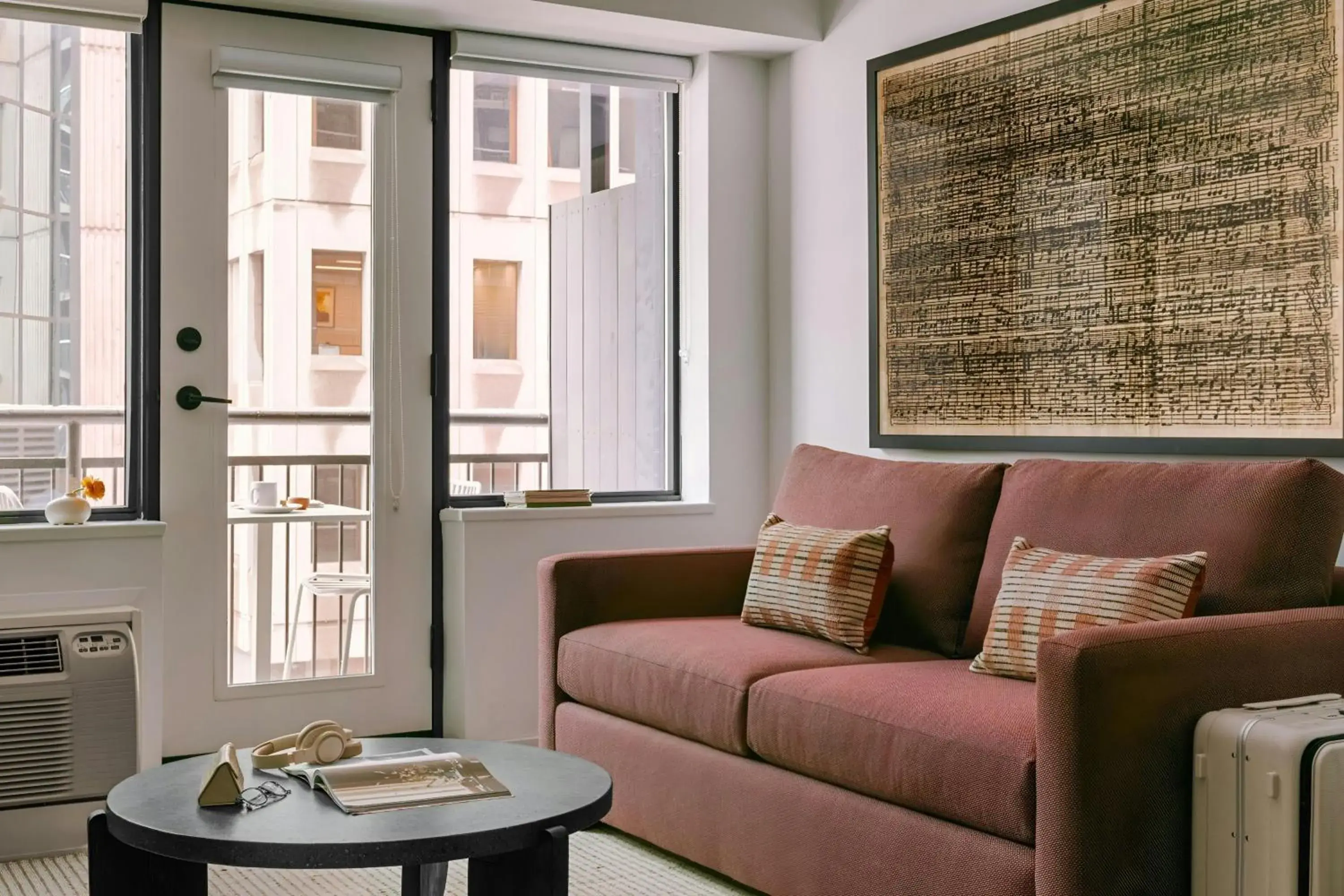 One-Bedroom Apartment with Queen Bed, Sofa Bed and Balcony in Sonder by Marriott Bonvoy Arlo Apartments Downtown One-Bedroom Apartment with Queen Bed, Sofa Bed and Balcony in Sonder by Marriott Bonvoy Arlo Apartments Downtown