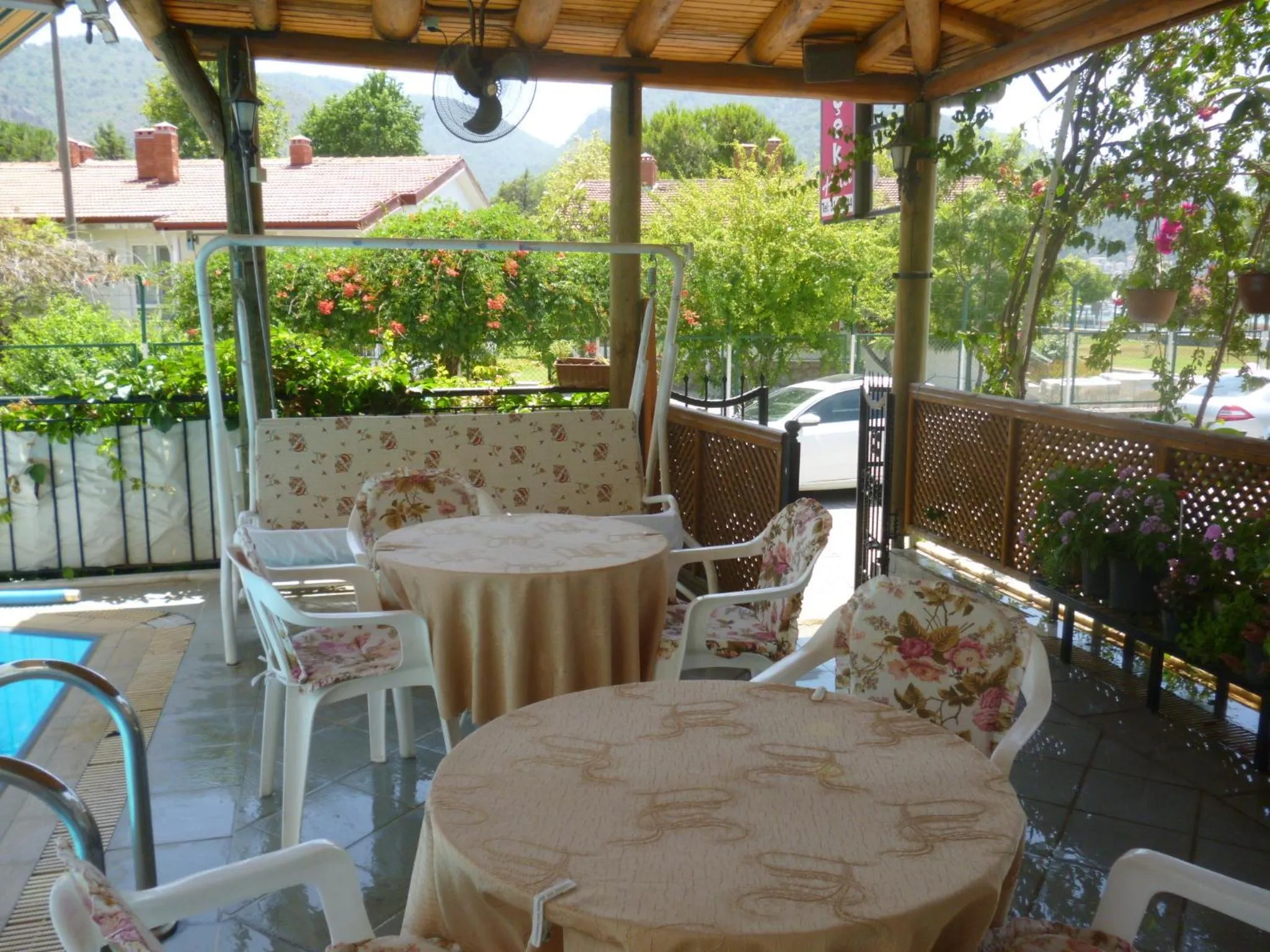 Balcony/Terrace in Cicek Hotel & Apartments