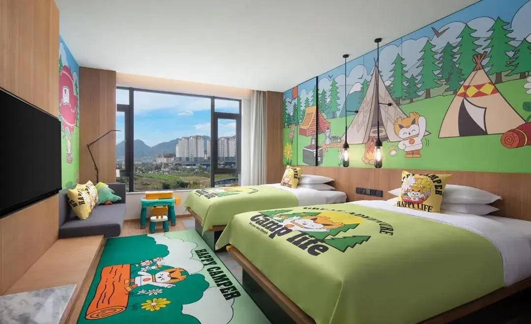 Family Twin Room with Atrium View in Fairfield by Marriott Bijie Family Twin Room with Atrium View in Fairfield by Marriott Bijie