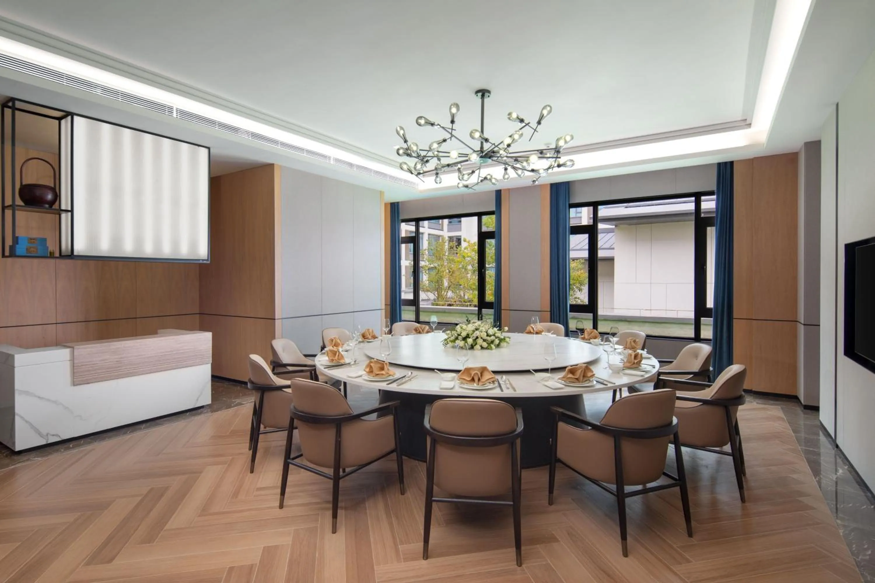 Restaurant/places to eat in Fairfield by Marriott Bijie