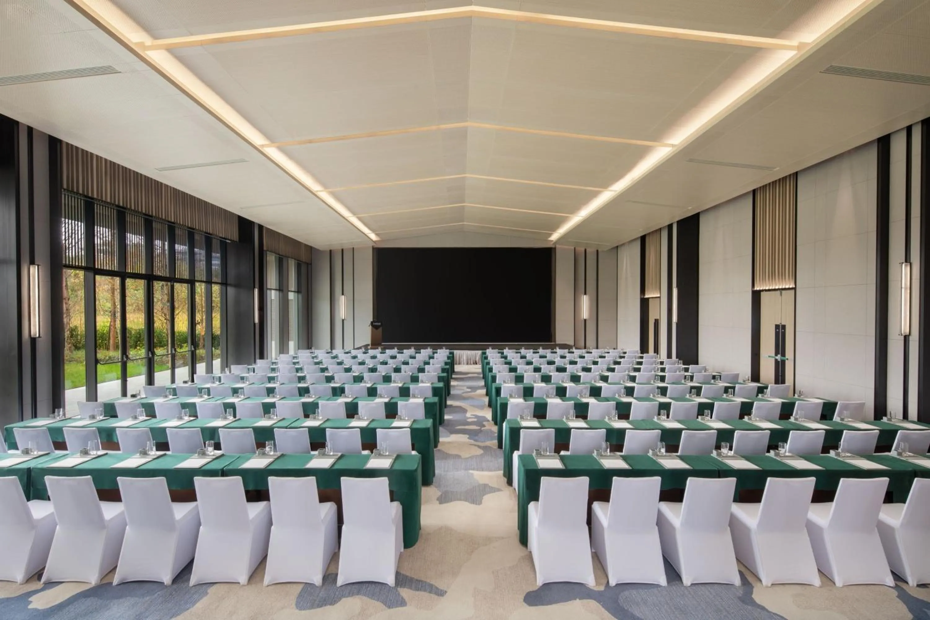 Meeting/conference room in Fairfield by Marriott Bijie