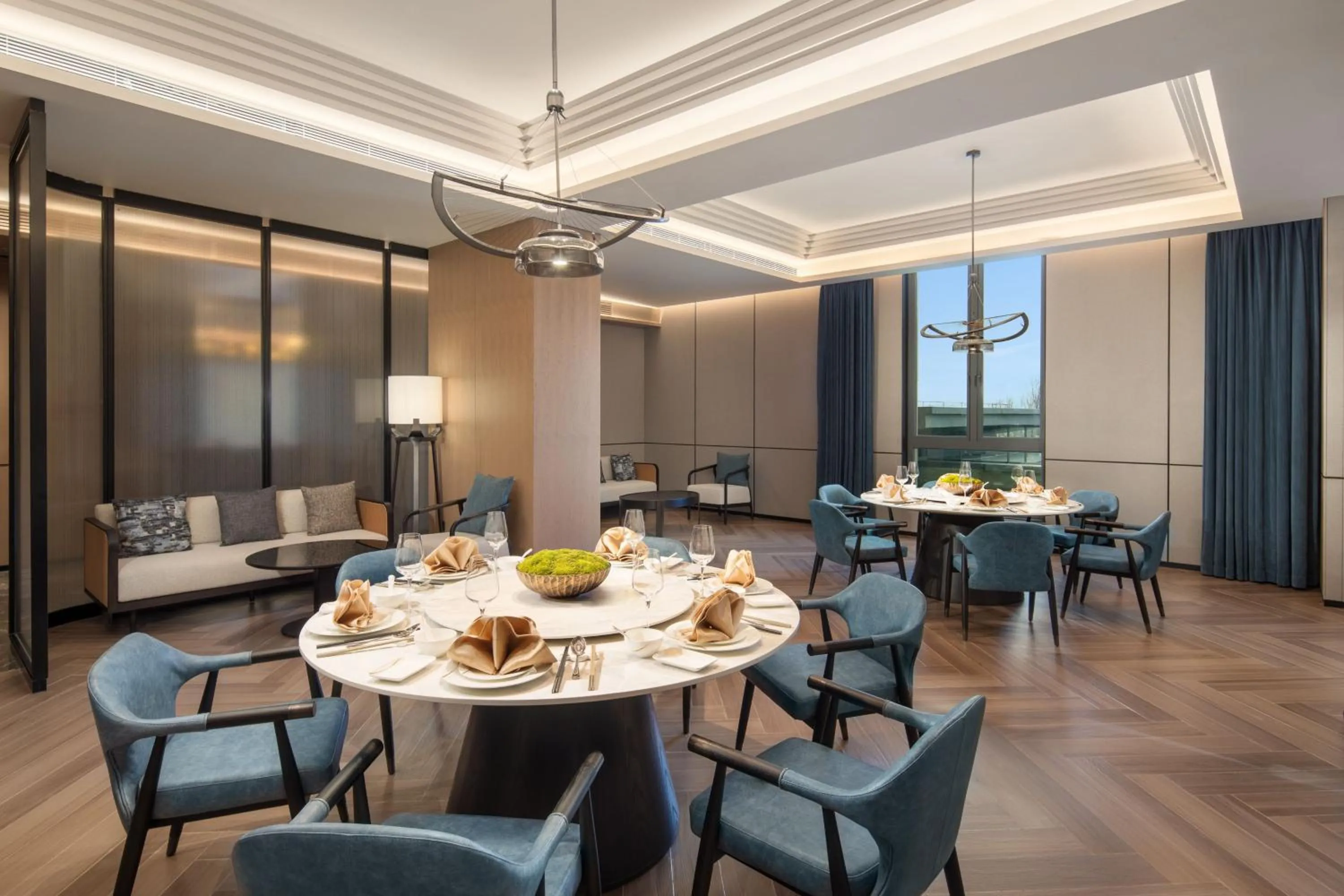 Restaurant/places to eat in Fairfield by Marriott Bijie