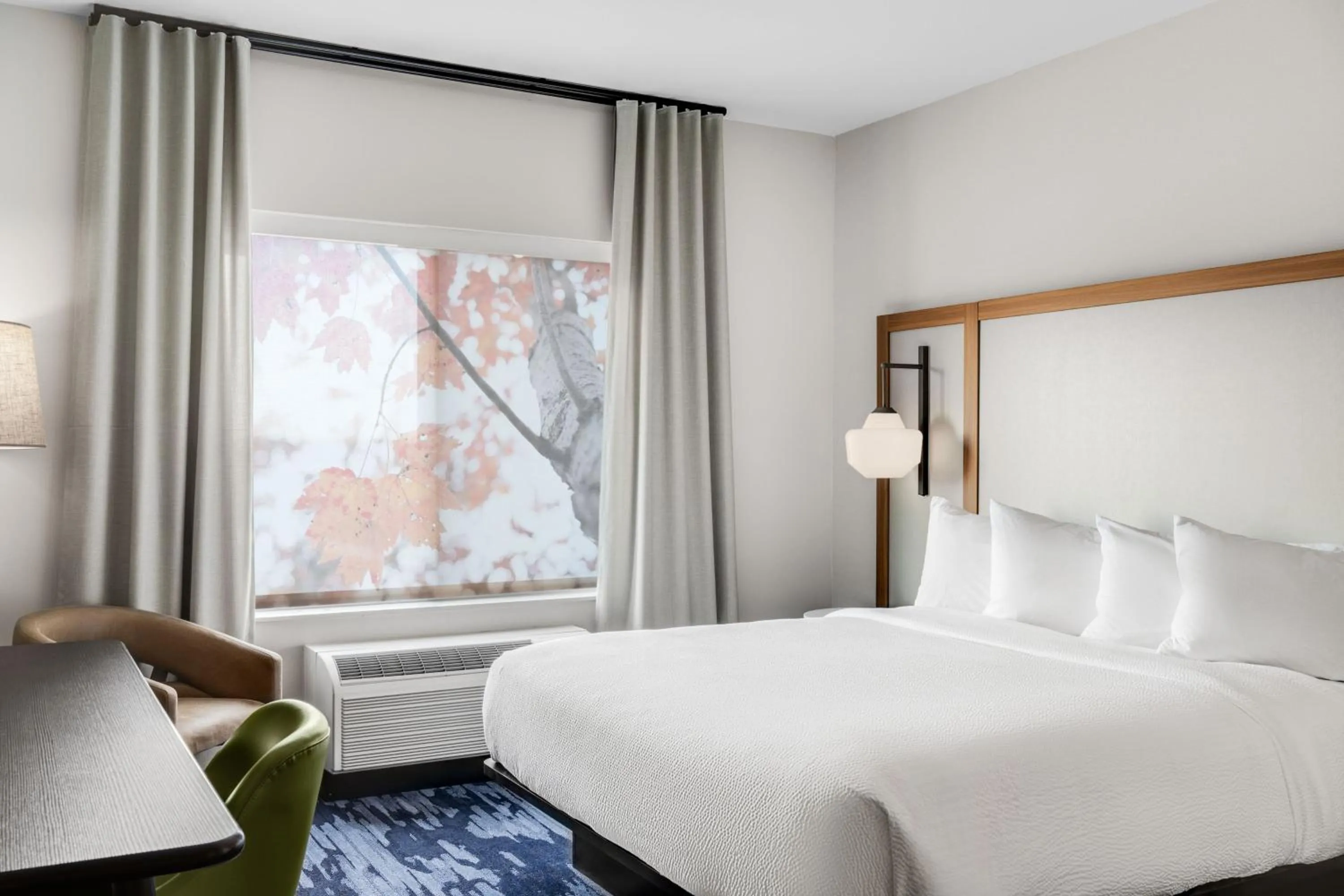 Photo of the whole room, Bed in Fairfield by Marriott Inn & Suites Cape Girardeau