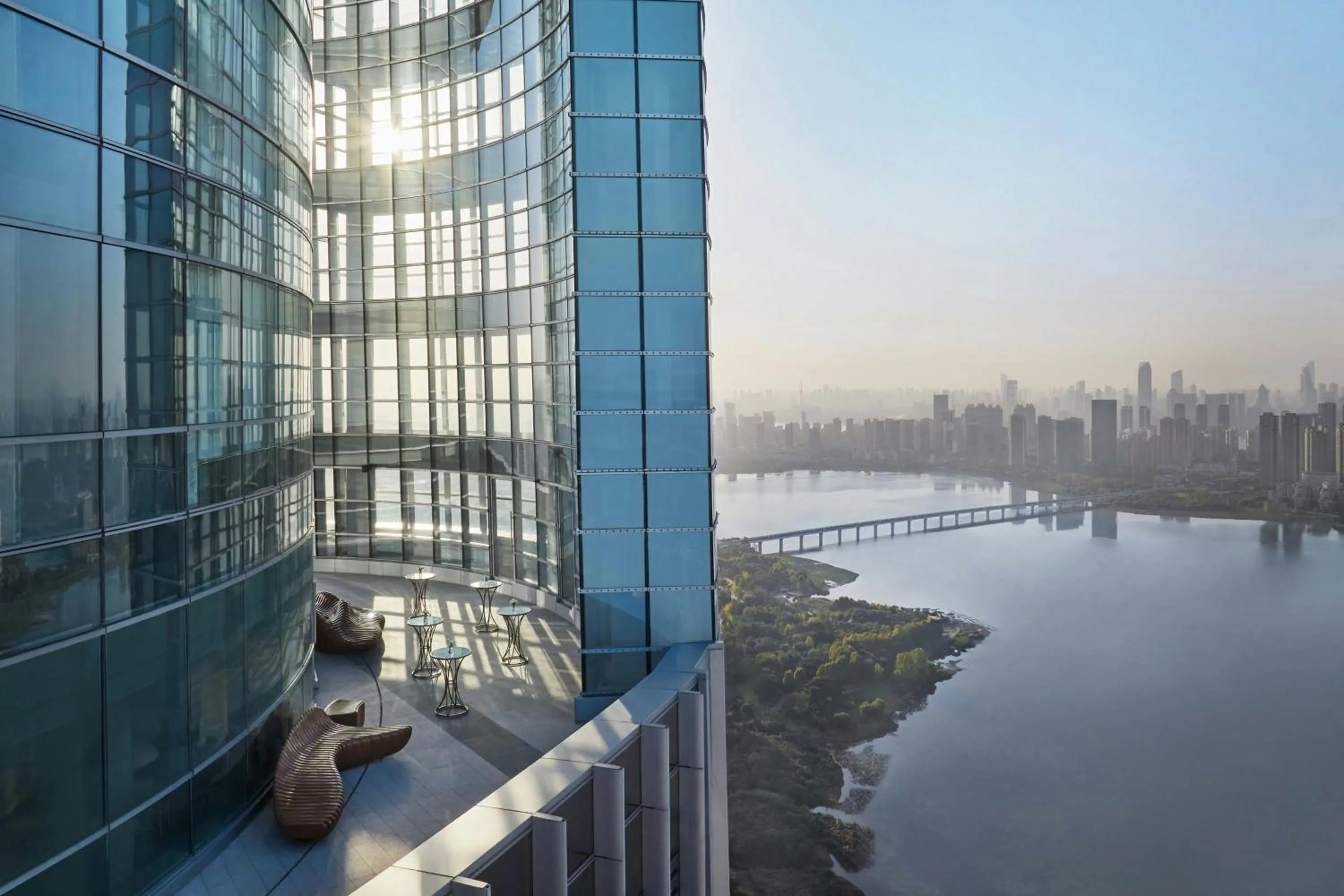 Lounge or bar in Wuhan Marriott Hotel Wuchang