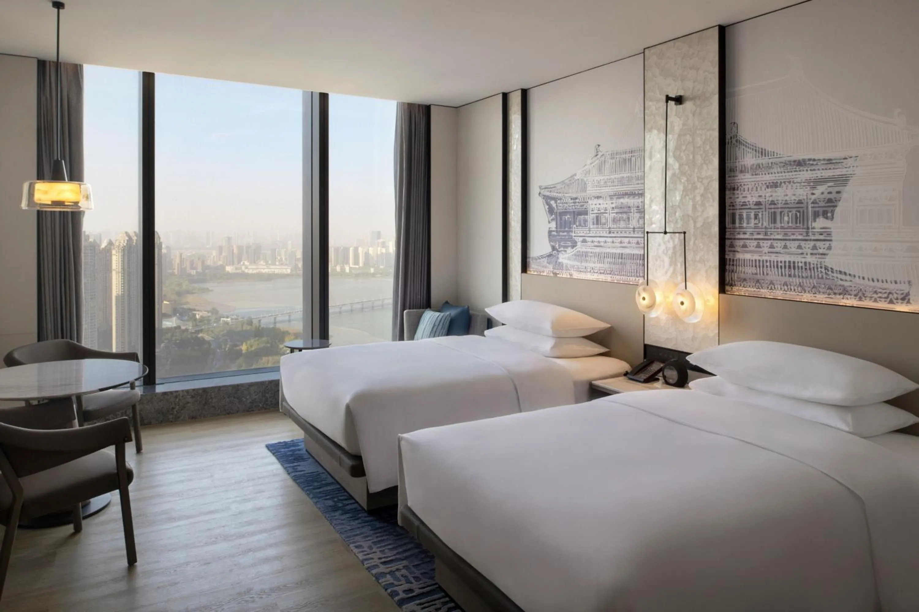 Photo of the whole room, Bed in Wuhan Marriott Hotel Wuchang