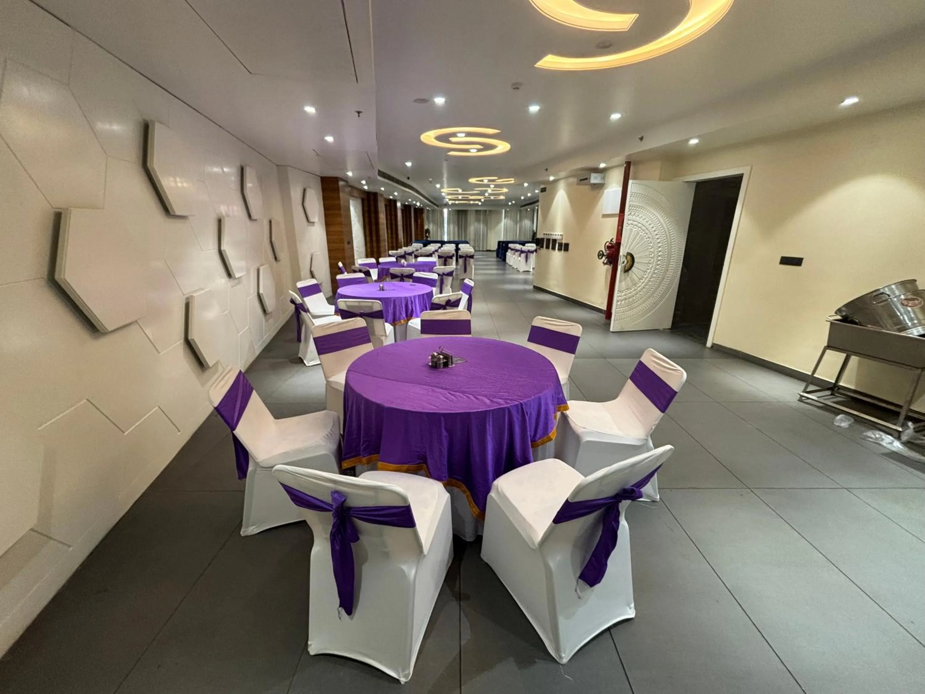 Banquet/Function facilities in Hotel Anju Shree Inn-Near Jaipur Airport Terminal 1