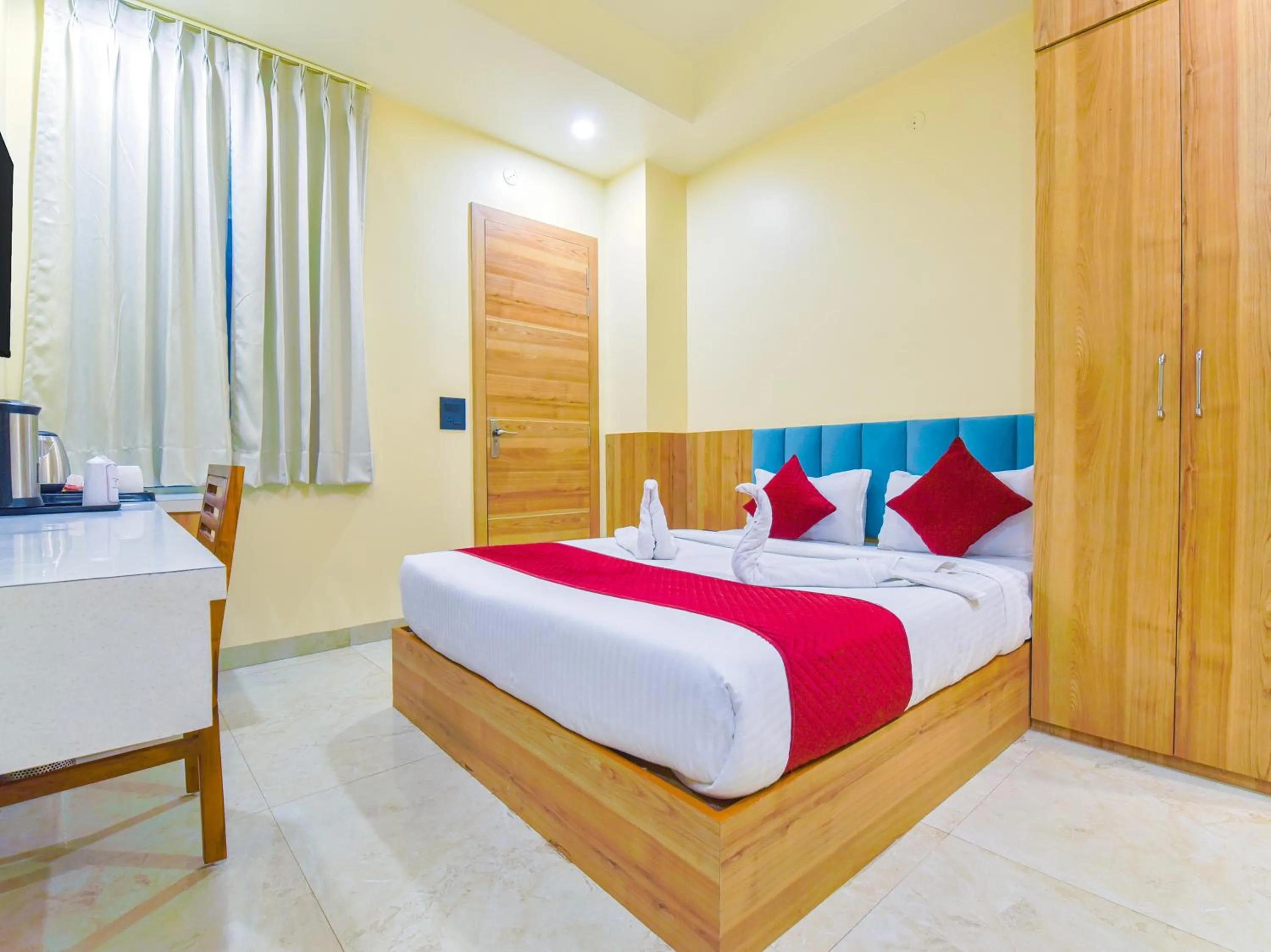 Bedroom in Hotel Anju Shree Inn-Near Jaipur Airport Terminal 1