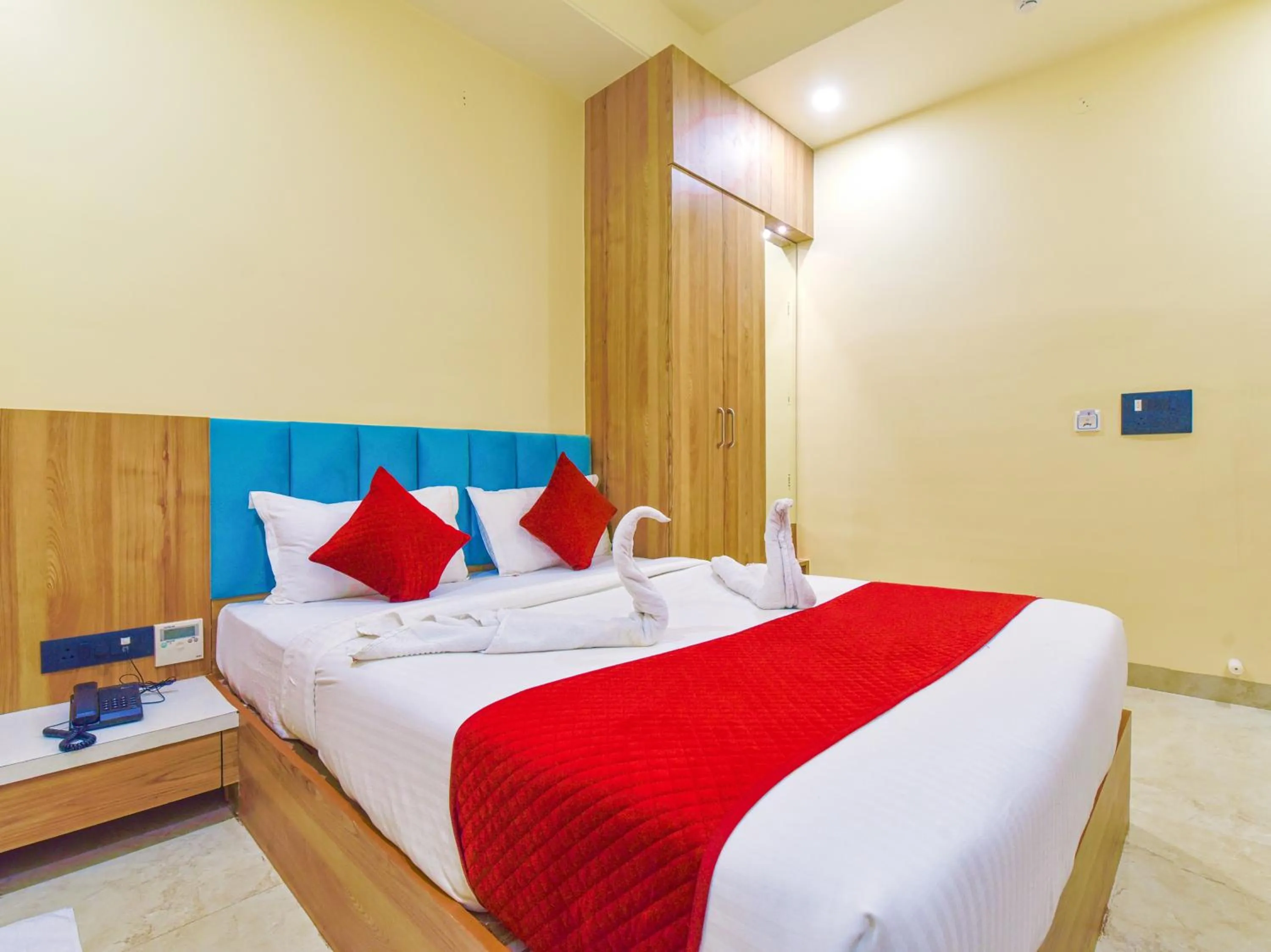 Bedroom in Hotel Anju Shree Inn-Near Jaipur Airport Terminal 1