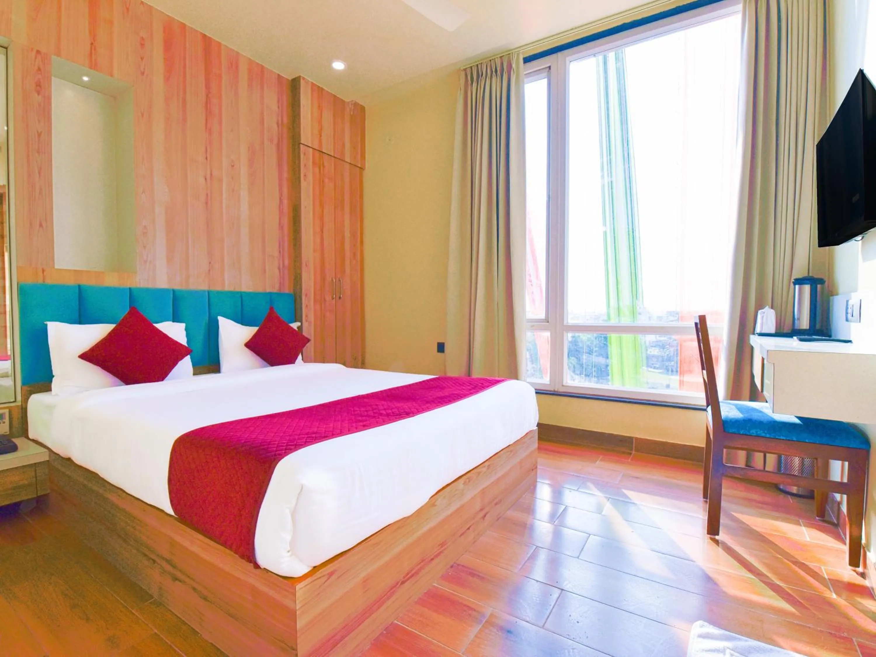 Bedroom in Hotel Anju Shree Inn-Near Jaipur Airport Terminal 1