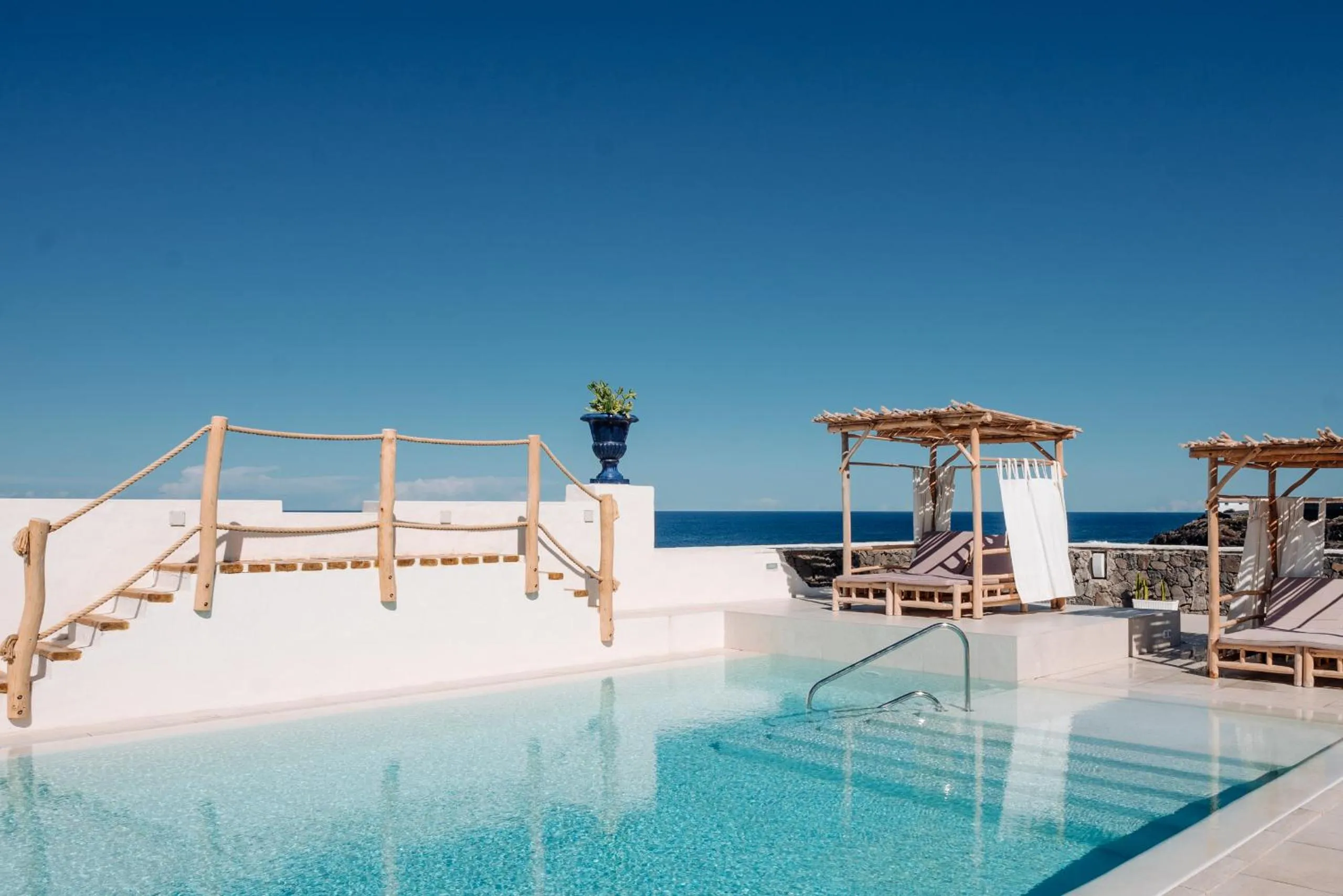 Swimming pool in Boutique Eco Hotel Costa Mágica