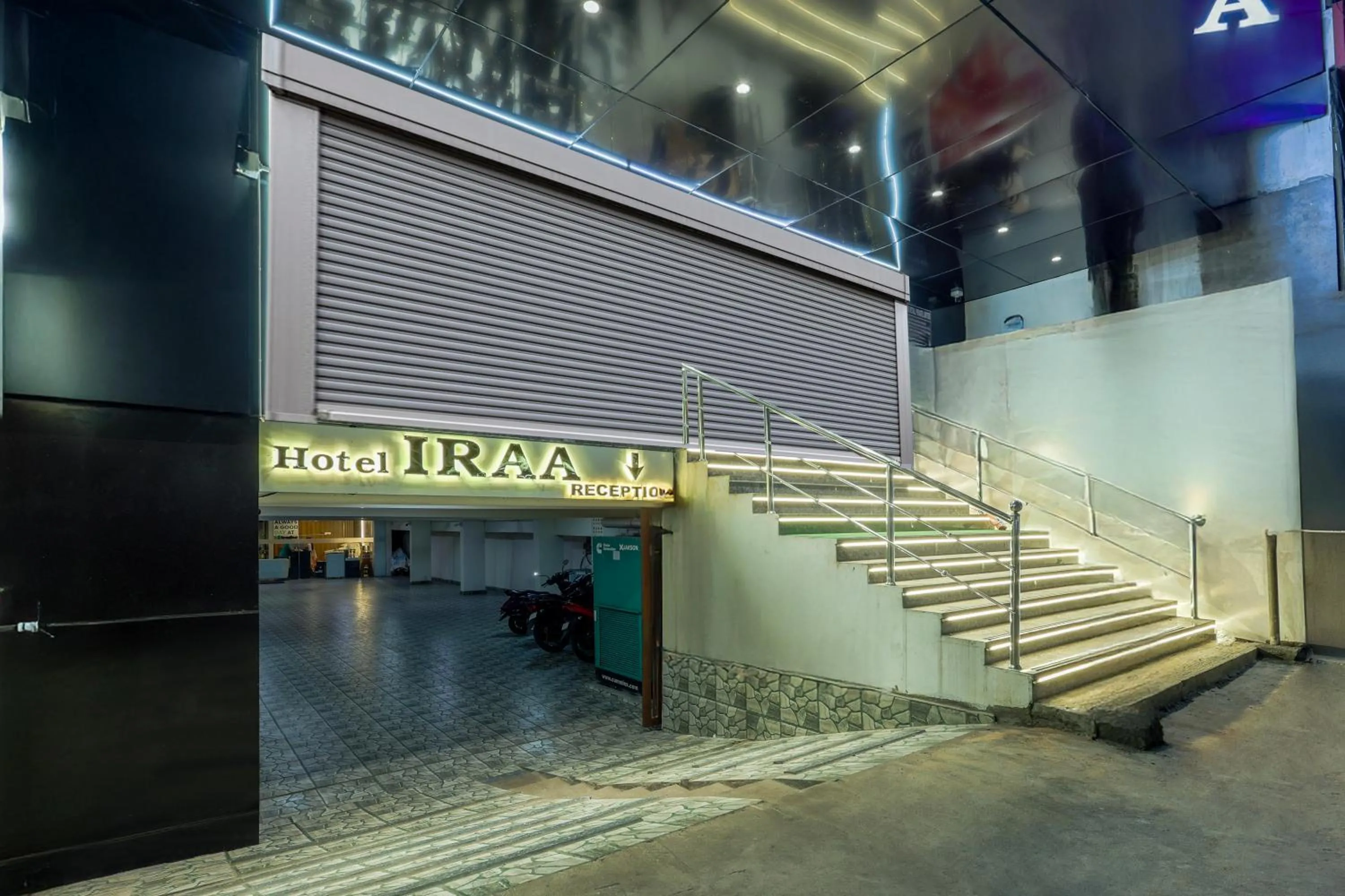 Parking in Treebo Iraa, 5 Minutes From Railway Station