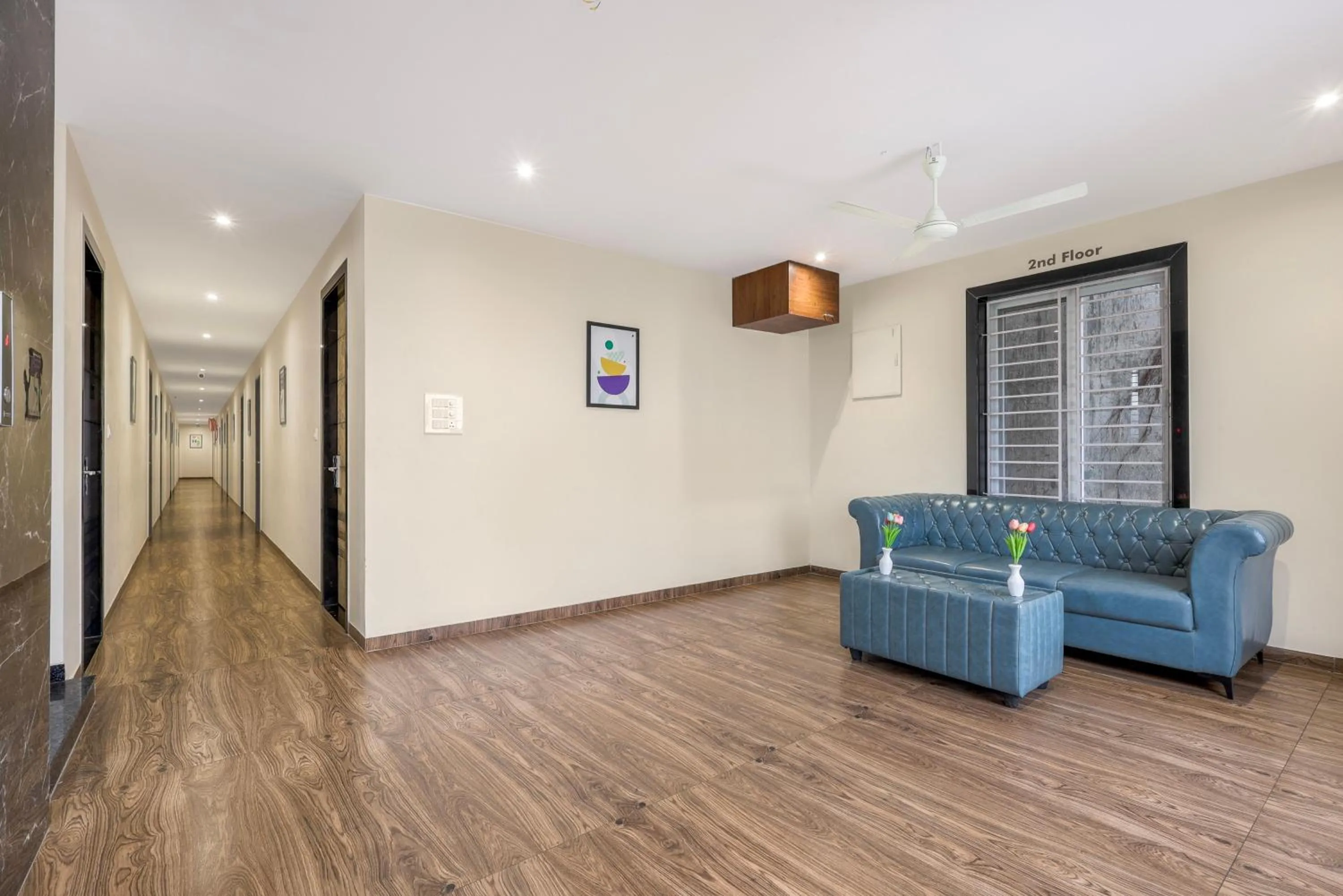 Seating area in Treebo Iraa, 5 Minutes From Railway Station