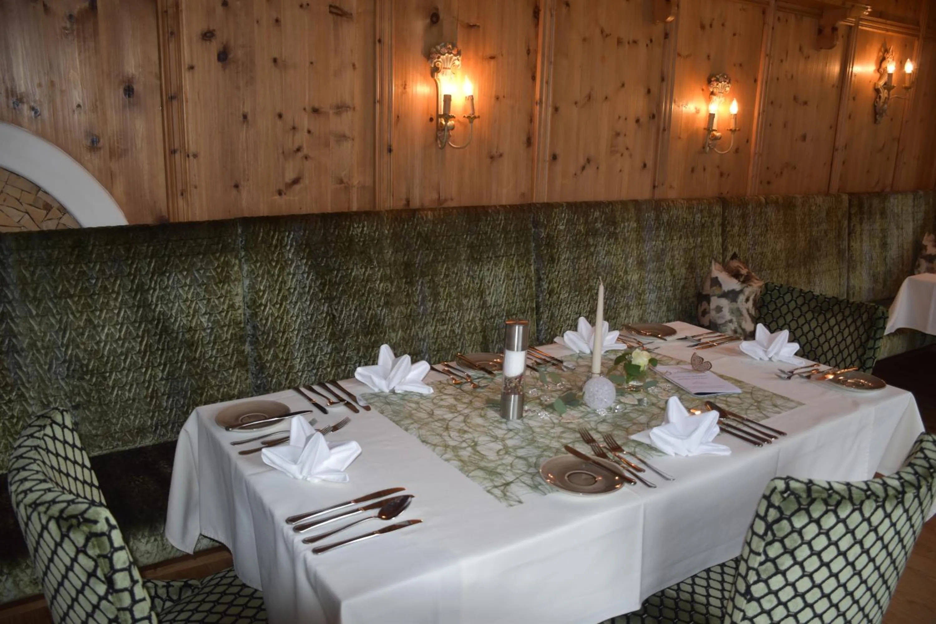 Restaurant/places to eat in Hotel Pension Alpengruß