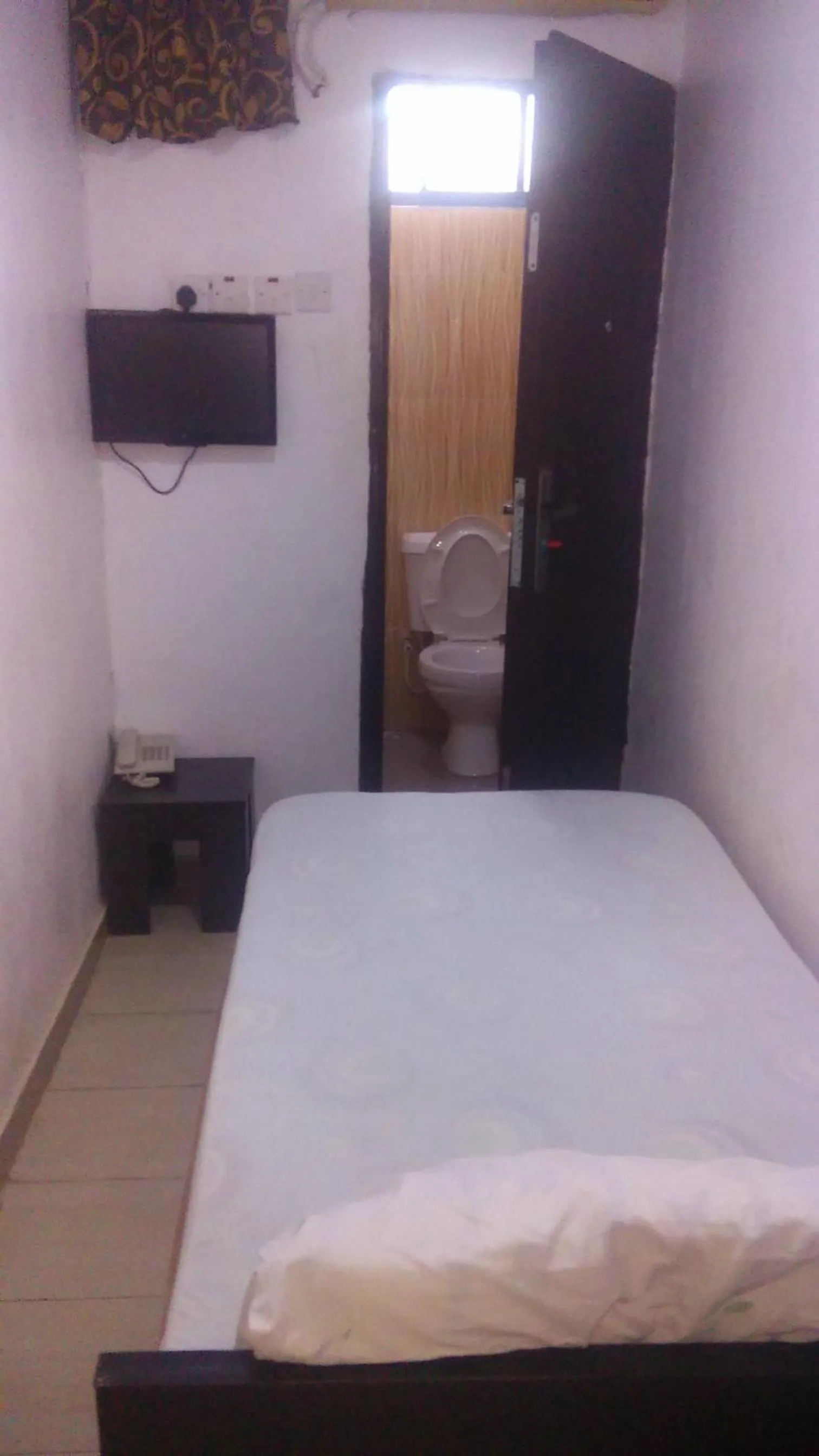 Bedroom, Bed in BEN AUTO Hotel