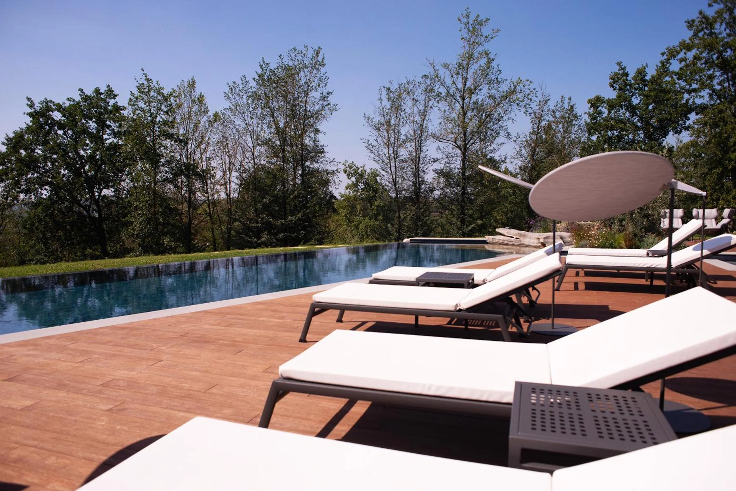 Swimming pool in Le Cattedrali Relais by Laqua Collection