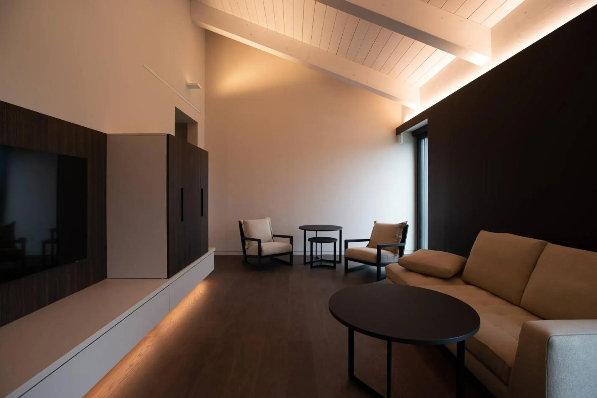 TV and multimedia in Le Cattedrali Relais by Laqua Collection