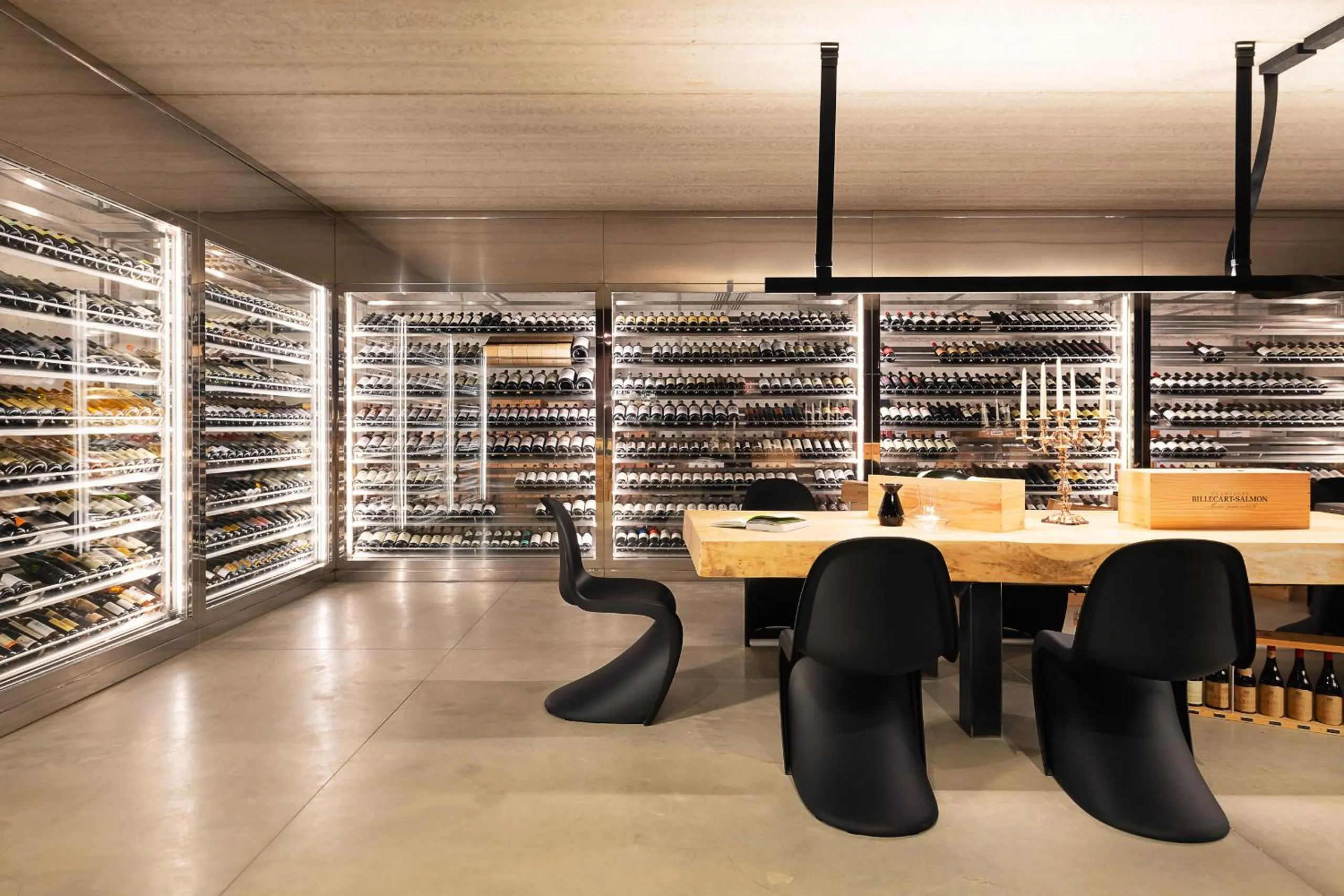 Restaurant/places to eat in Le Cattedrali Relais by Laqua Collection