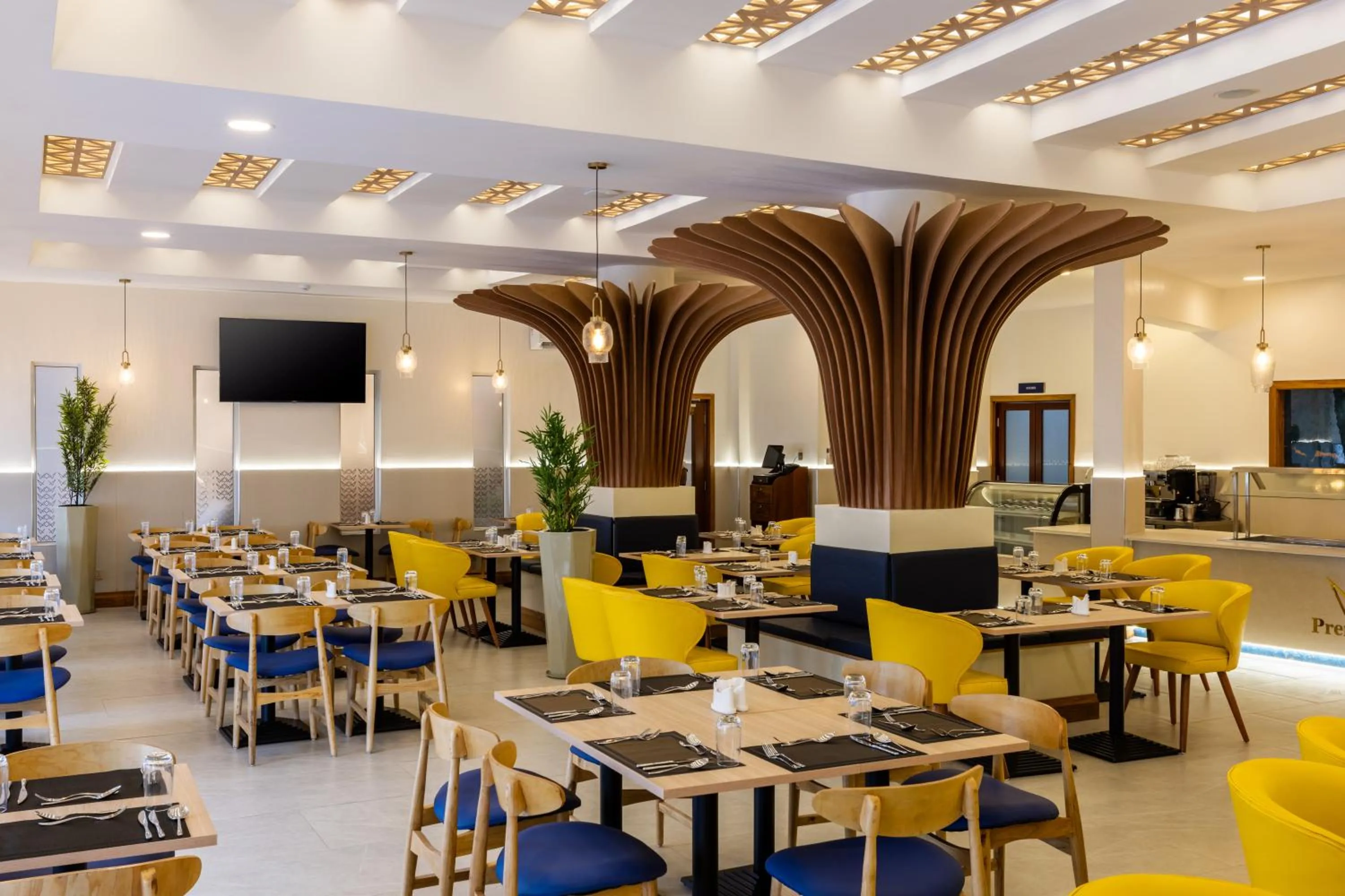 Restaurant/places to eat in Premium Inn Mombasa City