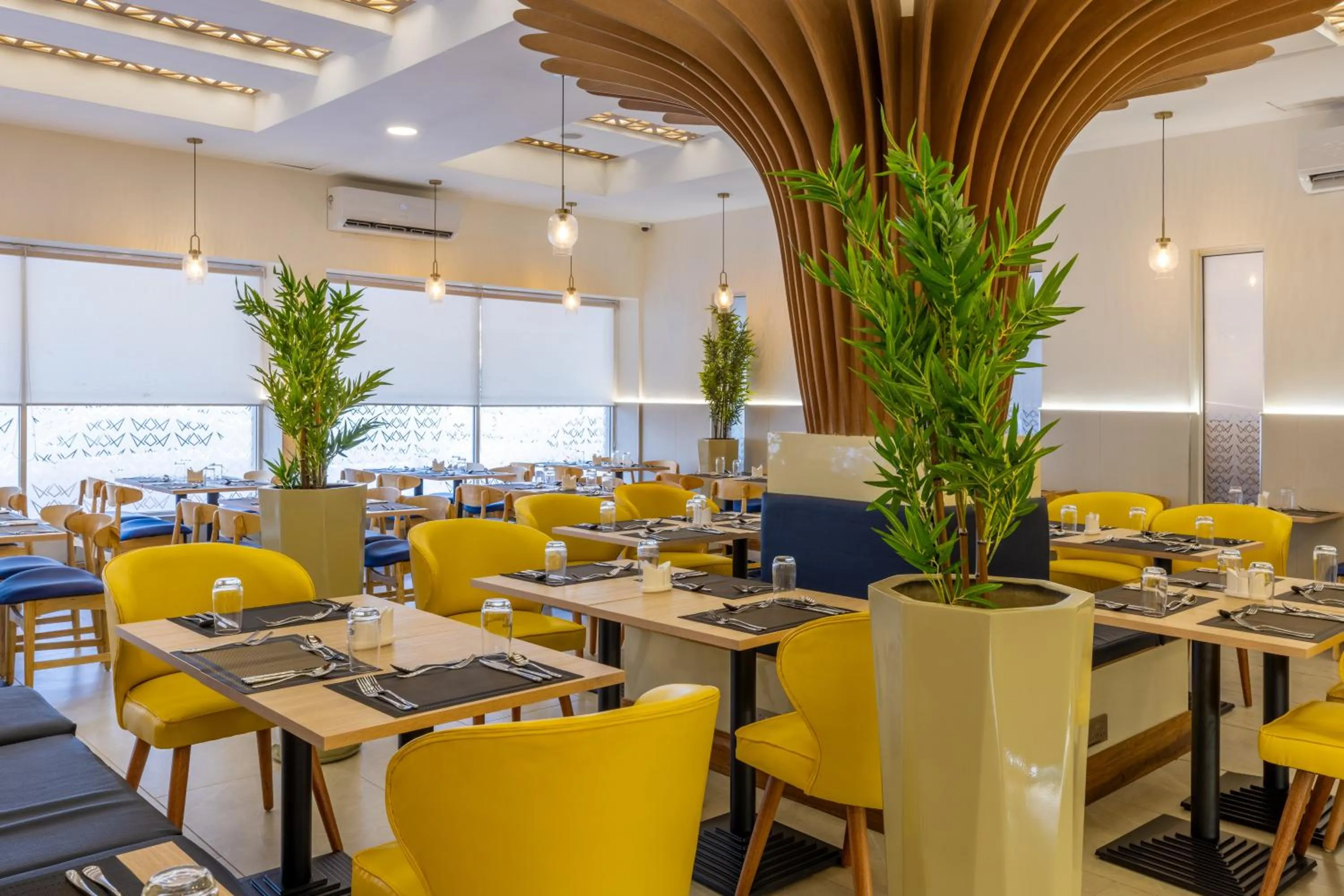 Restaurant/places to eat in Premium Inn Mombasa City