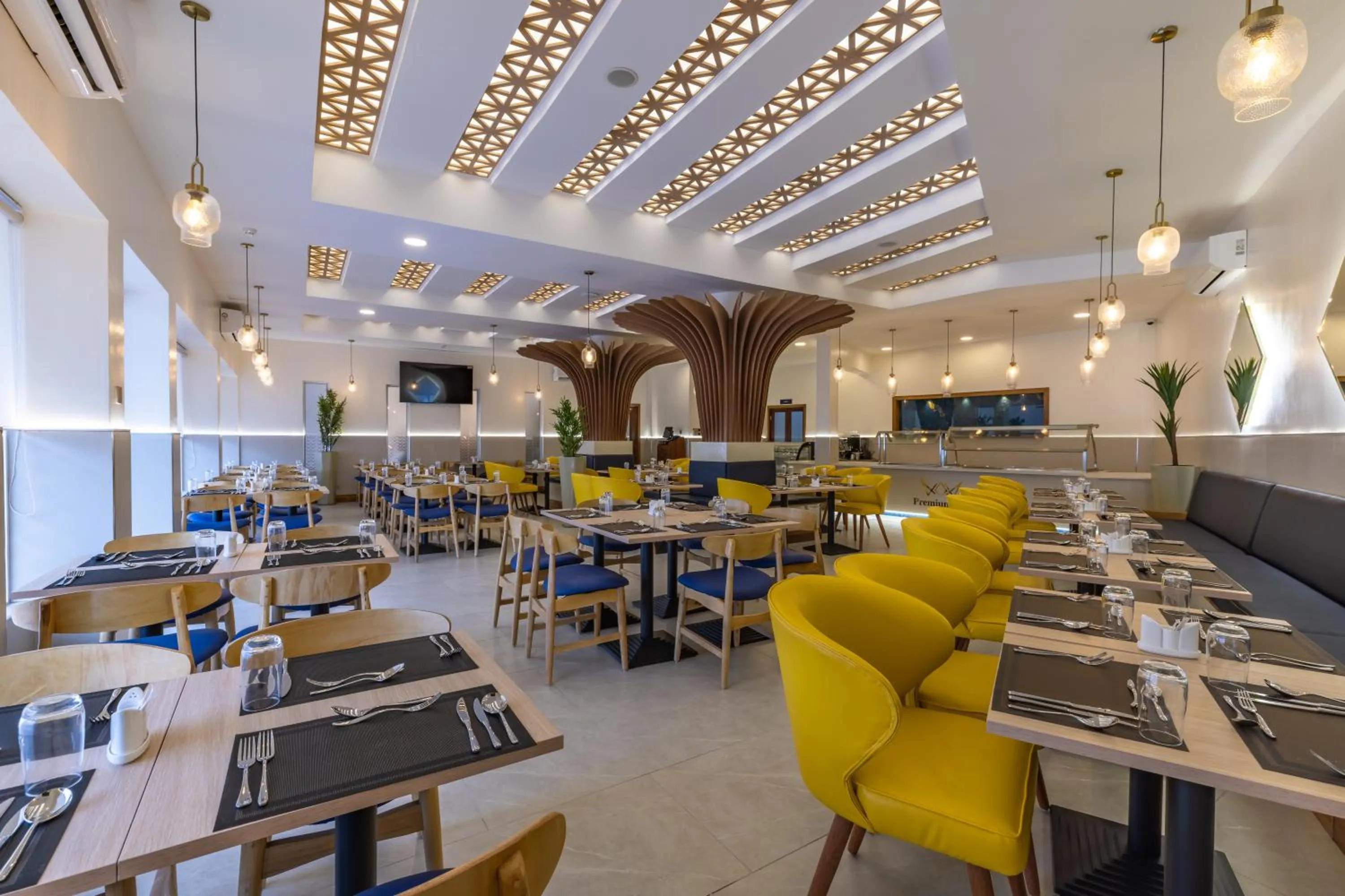 Restaurant/places to eat in Premium Inn Mombasa City