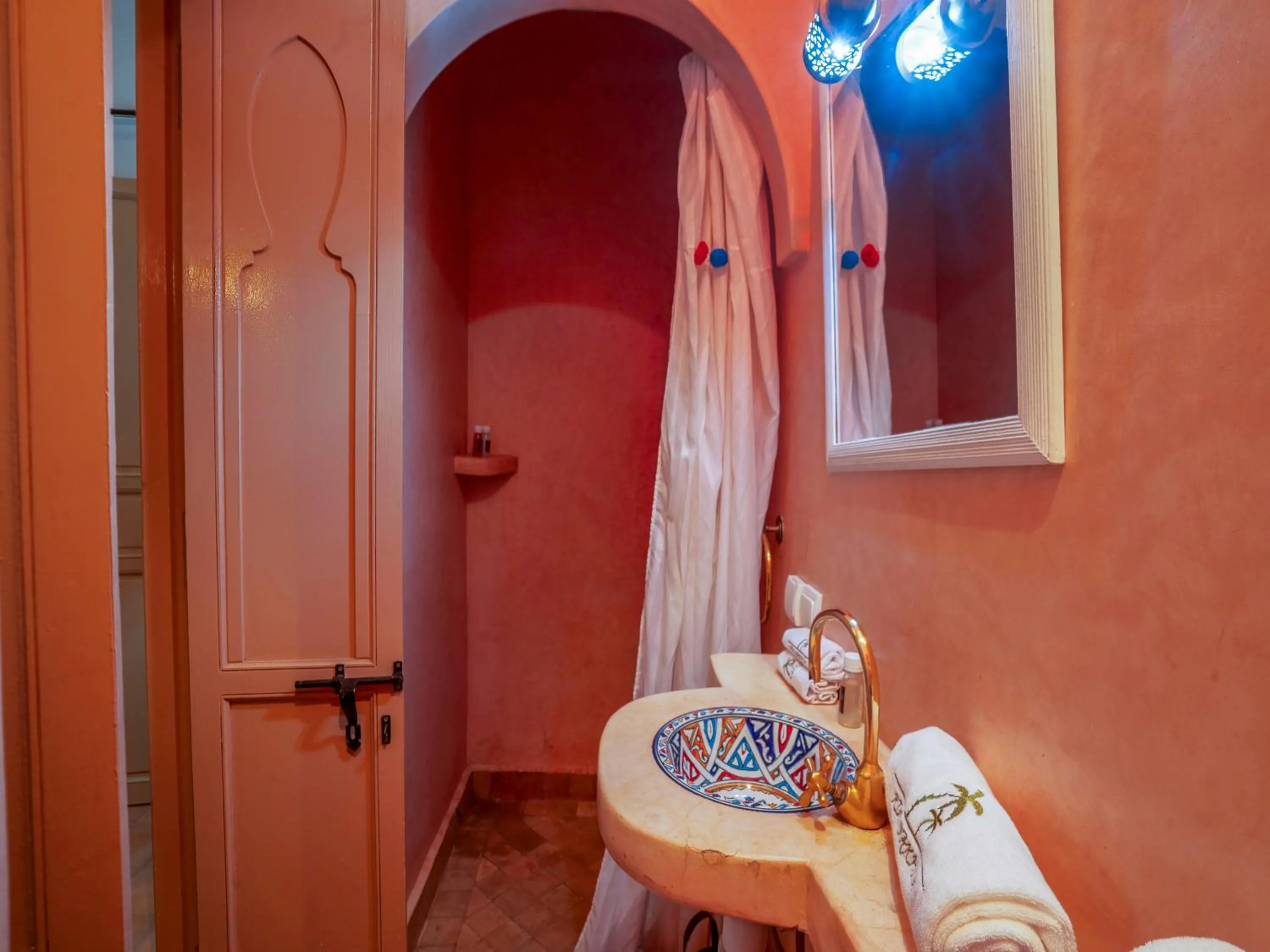 Bathroom in Riad Dar Nakhla