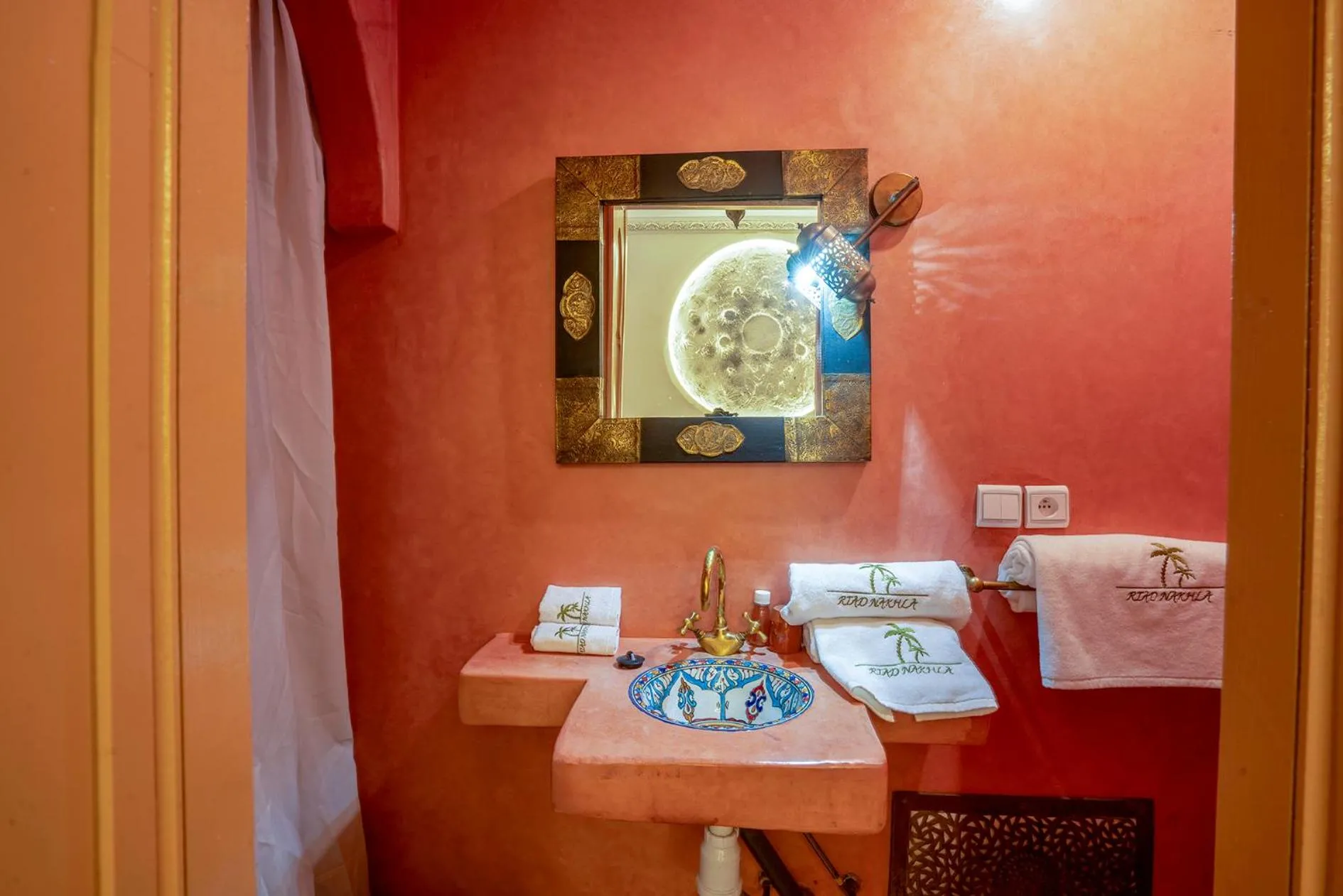 Bathroom in Riad Dar Nakhla