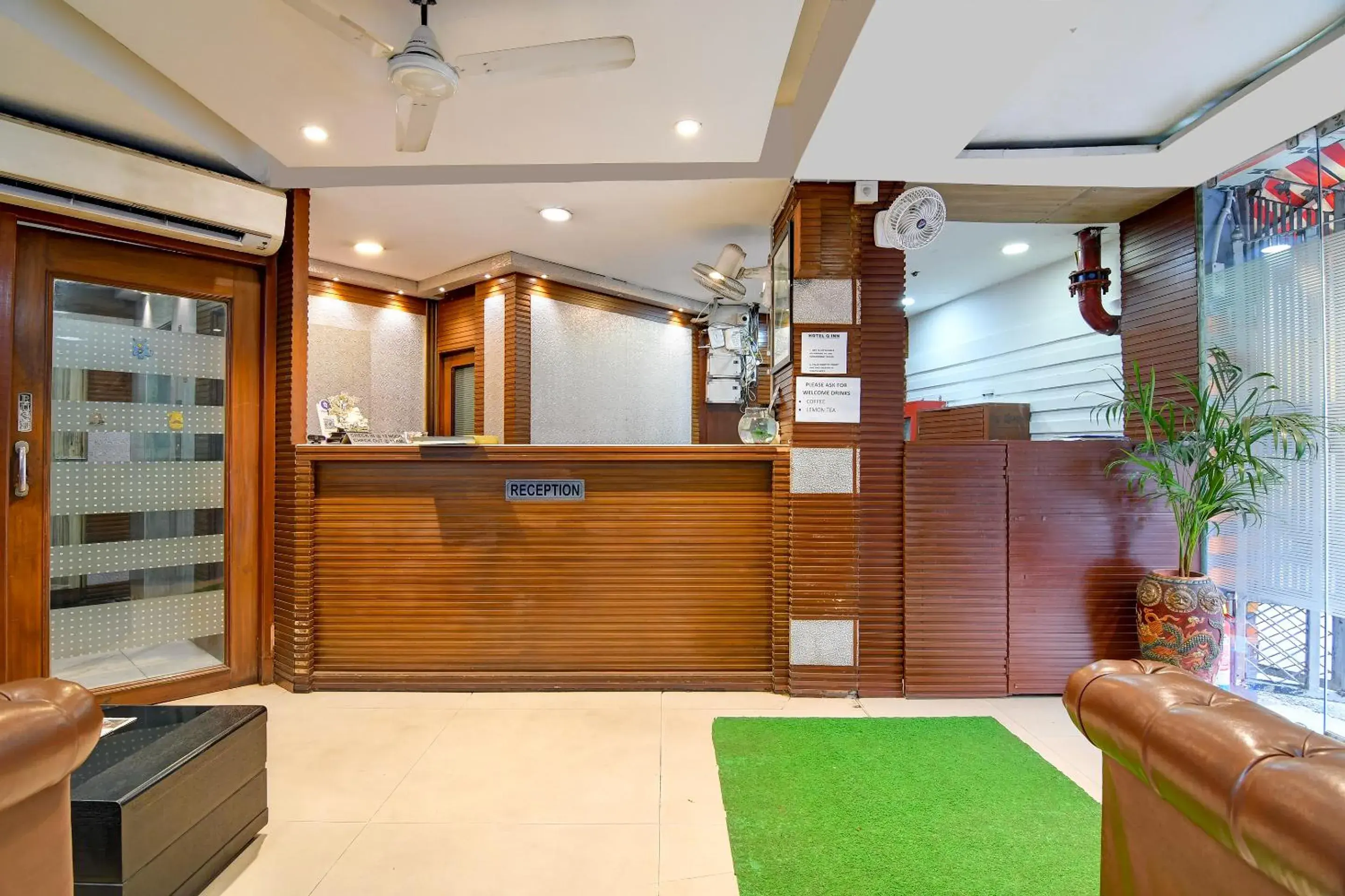 Lobby or reception in Hotel Q Inn Lobby or reception in Hotel Q Inn