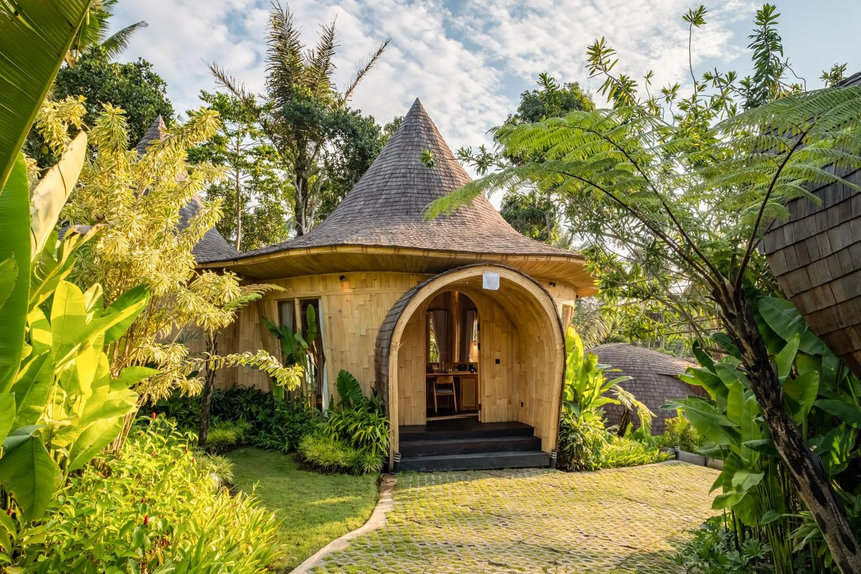 Property building in Jungleight Bali
