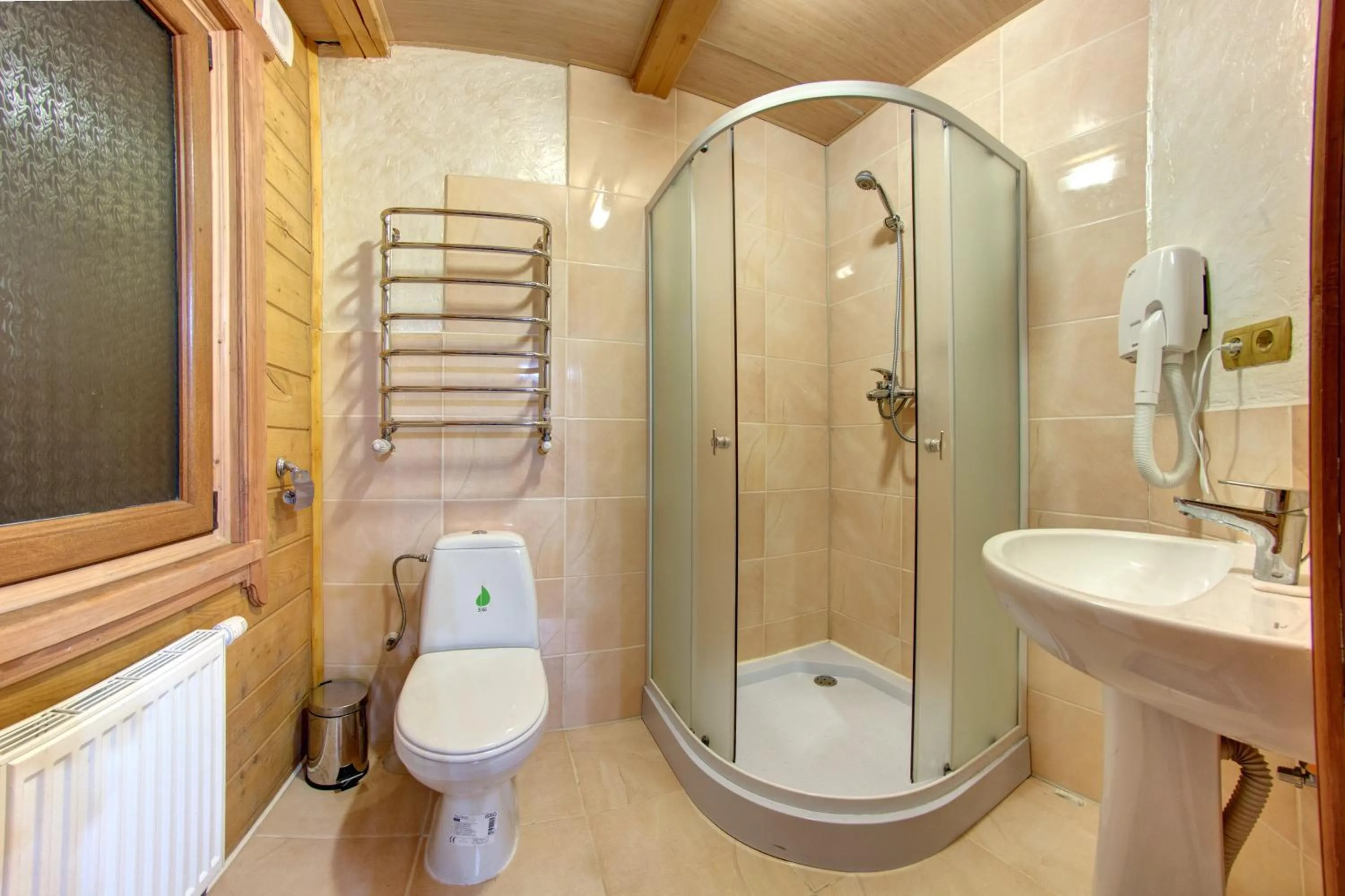 Shower in Karpatski Dzherela