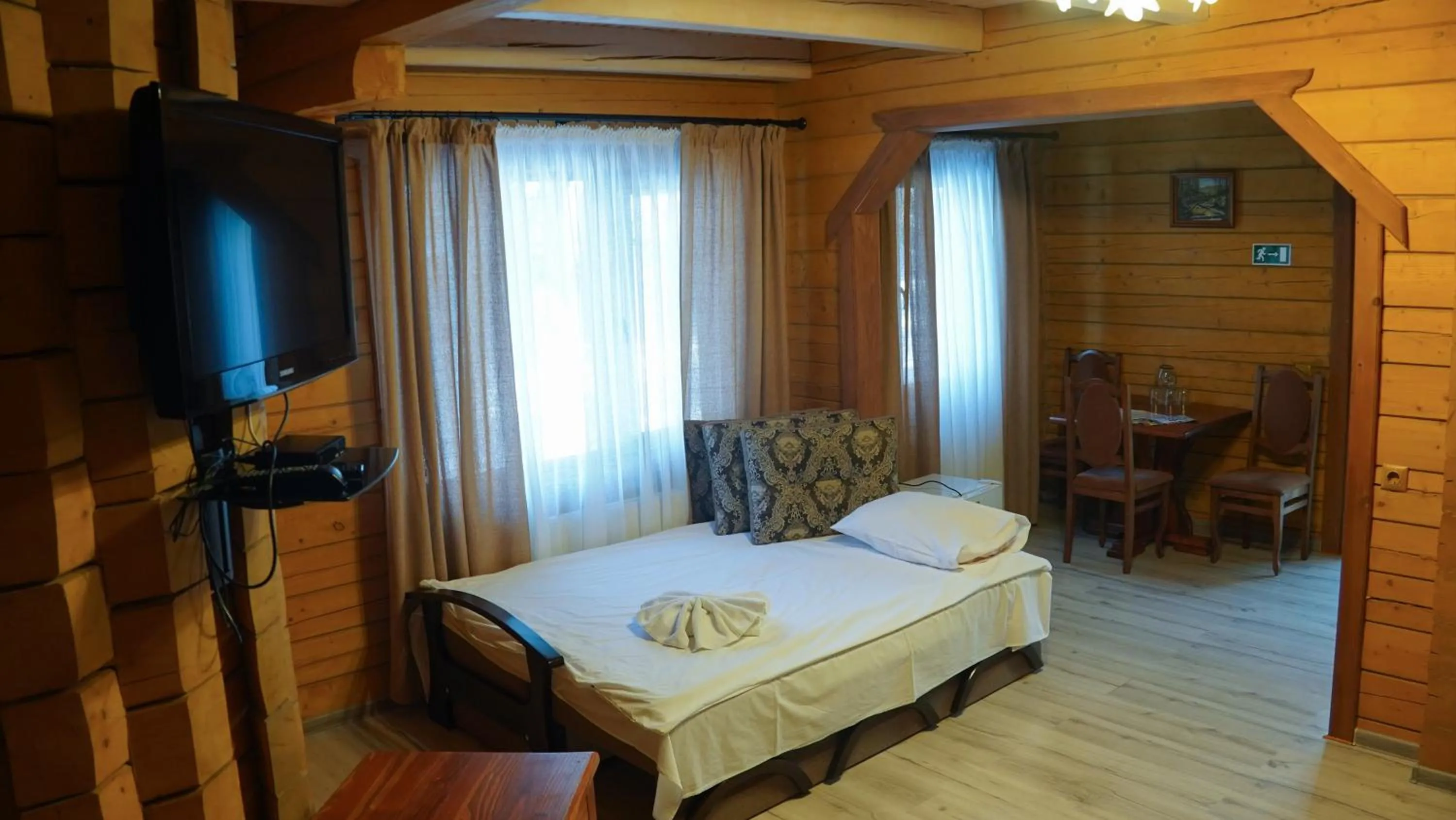 Bed in Karpatski Dzherela