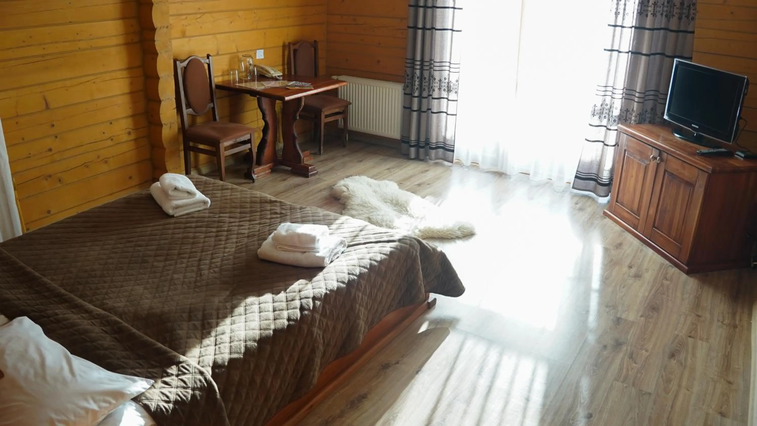 Bed in Karpatski Dzherela