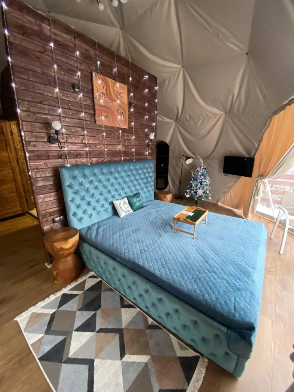 Bed in Karpatski Dzherela