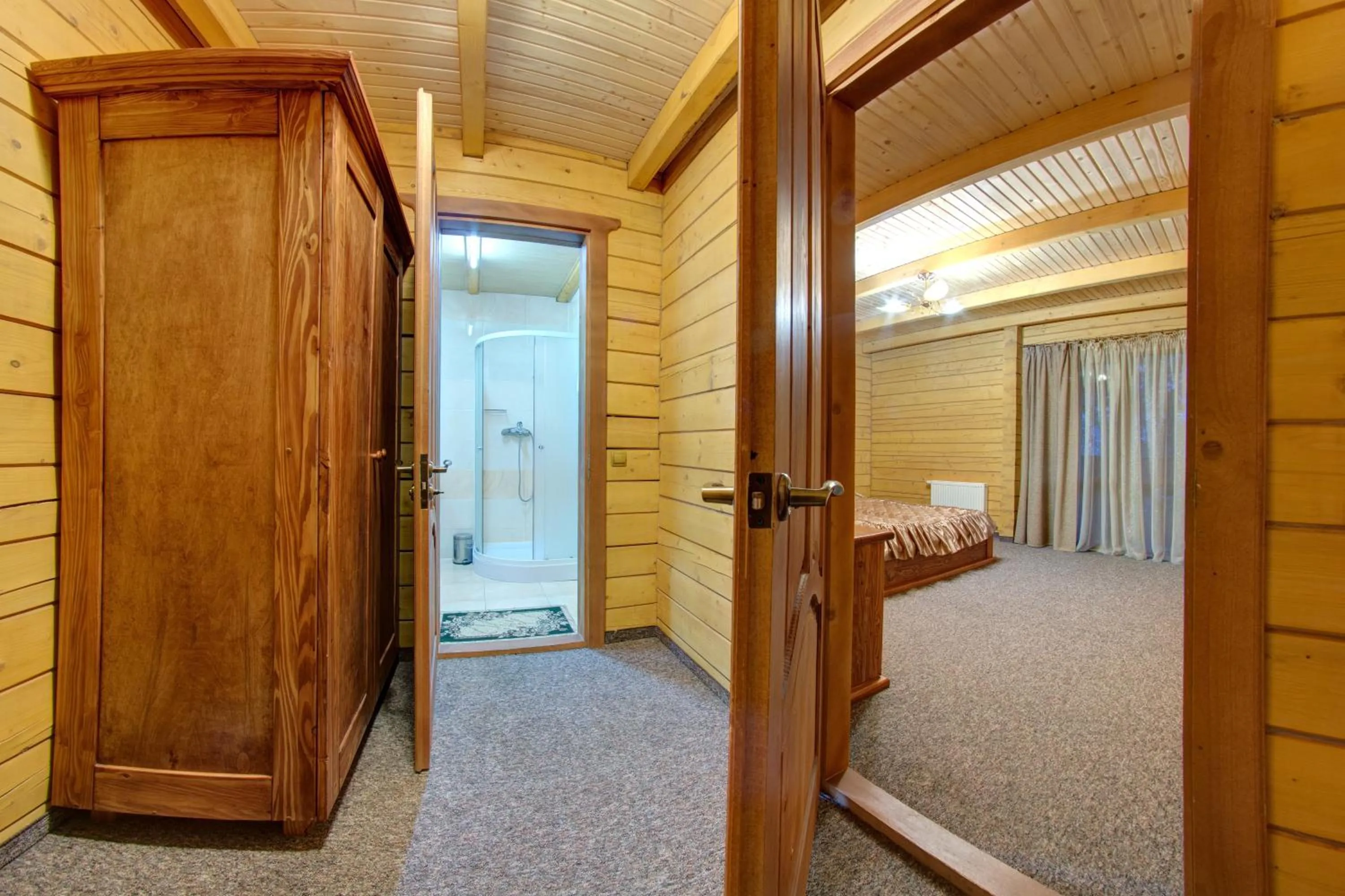 Photo of the whole room in Karpatski Dzherela