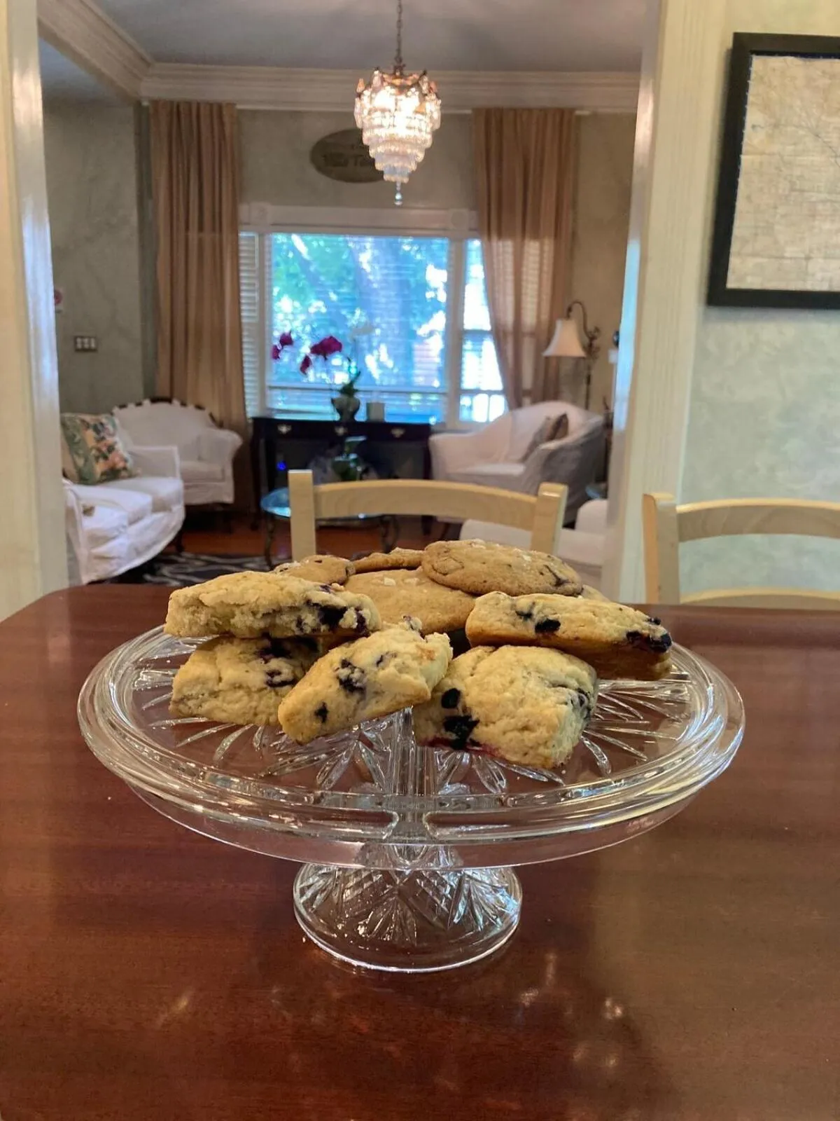 Kitchen or kitchenette in The Villa Toscana
