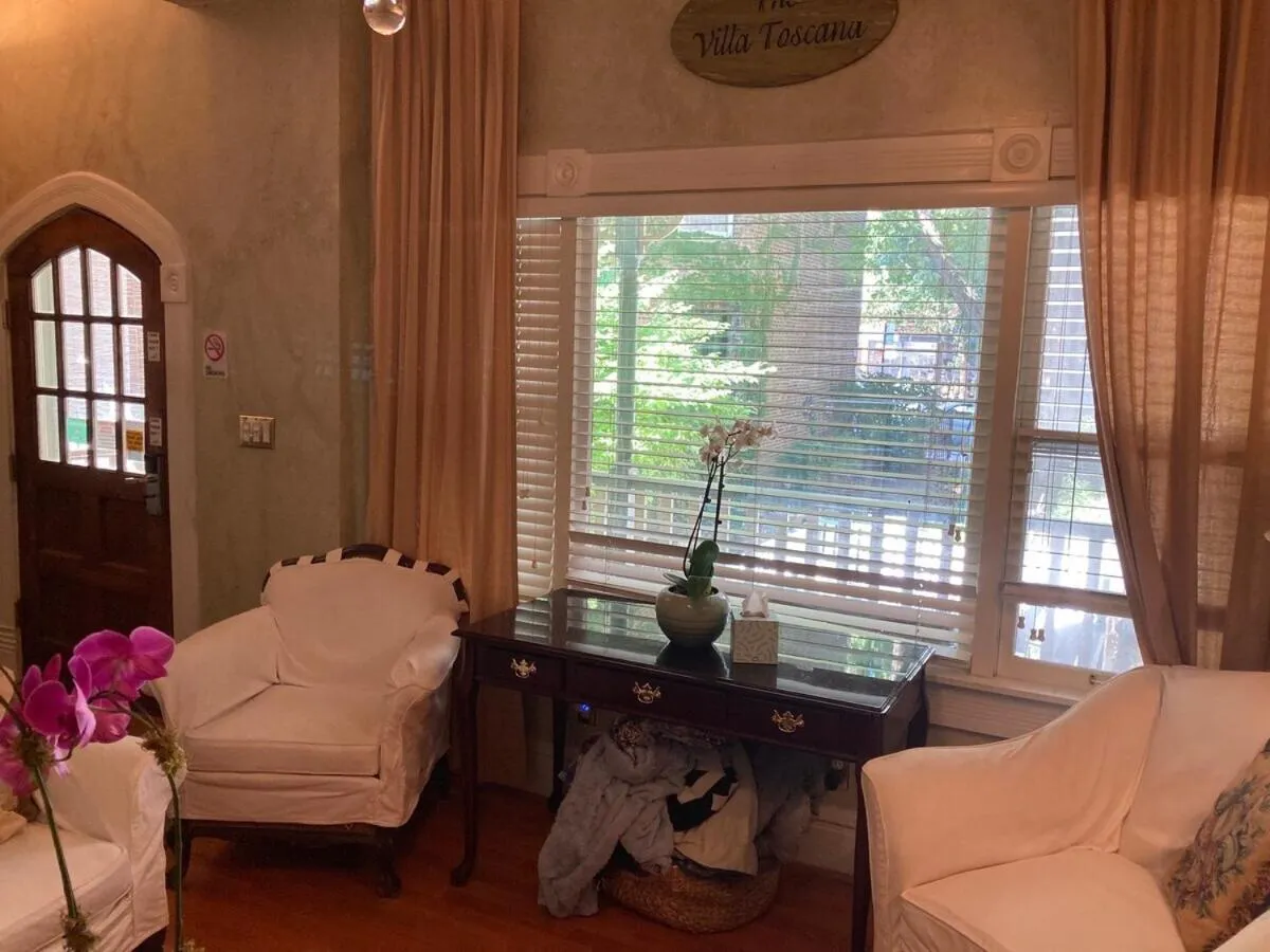 Living room in The Villa Toscana