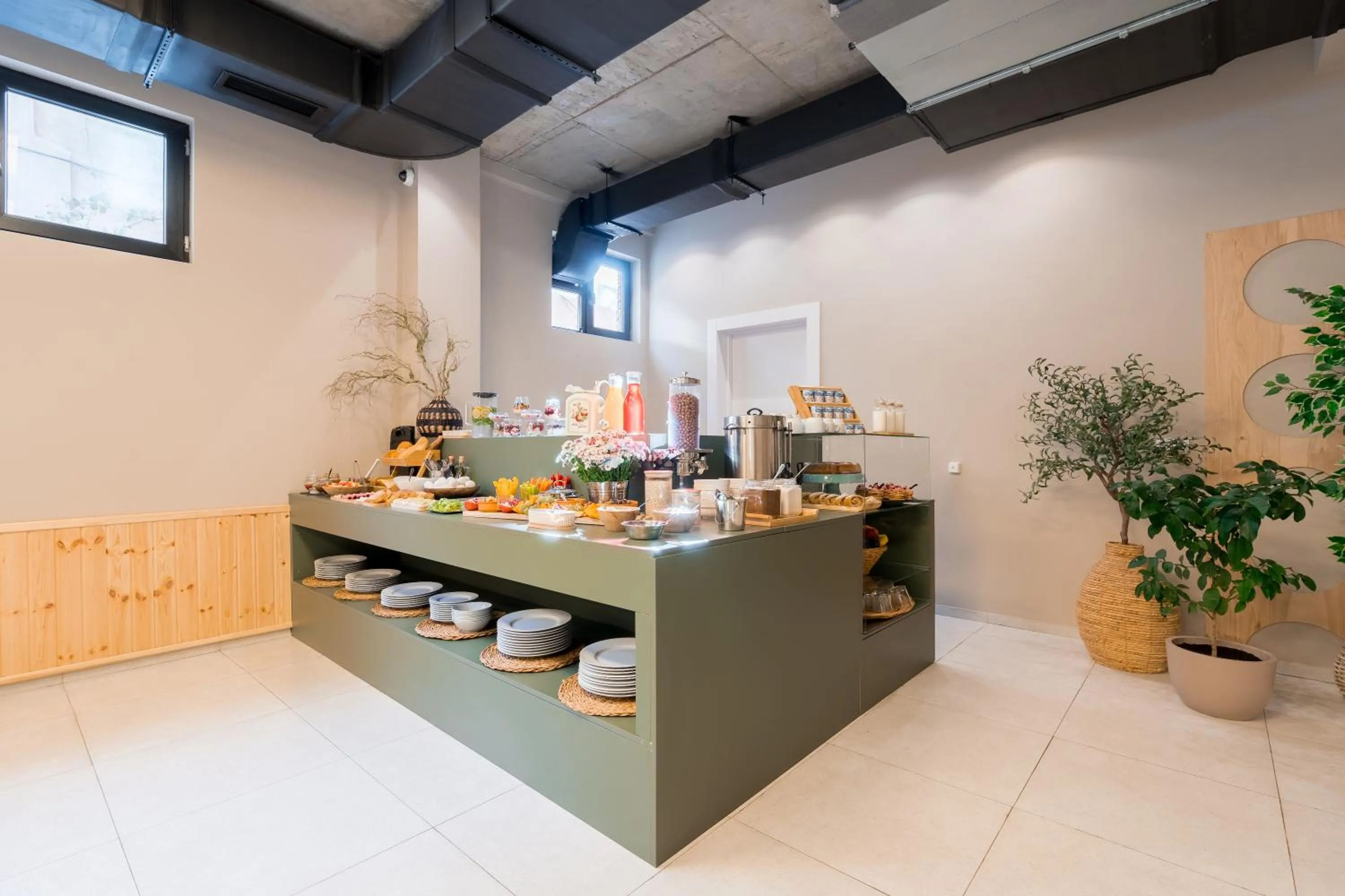 Coffee/tea facilities in Doors Boutique Hotel